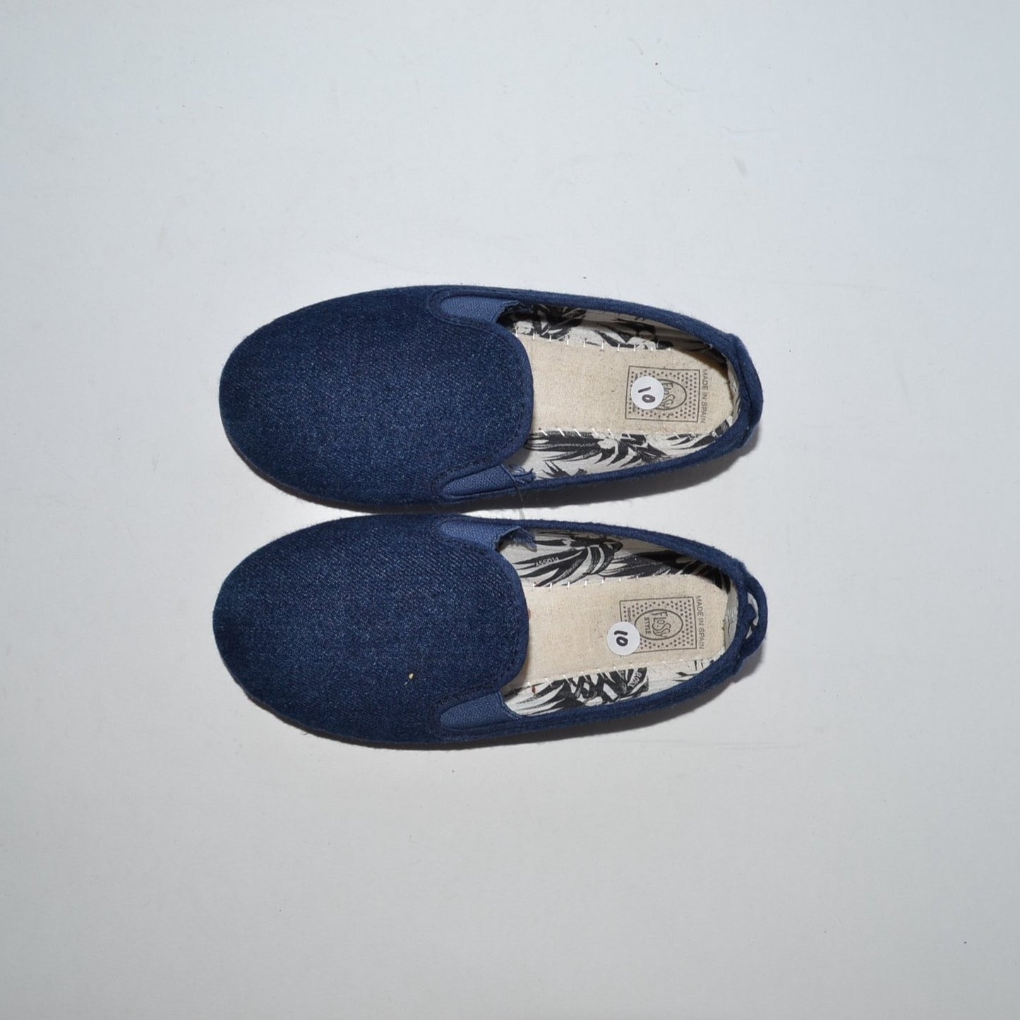 Blue Denim Style Plimsolls Size 10 (jr)
