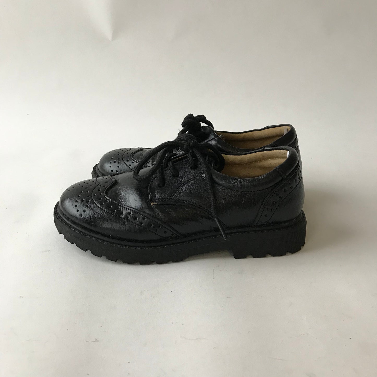 Memeda Black Brogue Shoes Shoe Size 11.5 (jr)