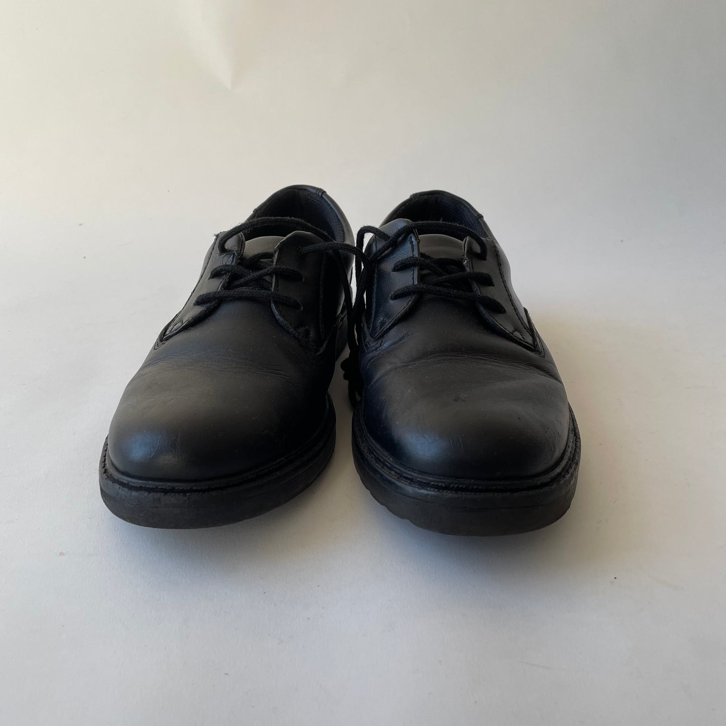 Clarks Shoes Shoe Size 3F black leather