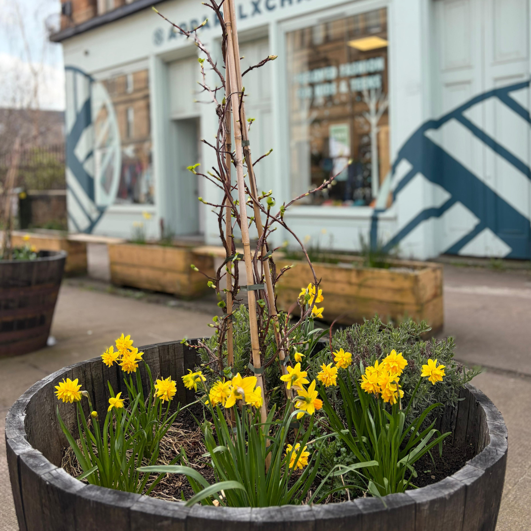 ApparelXchange shop with flowers