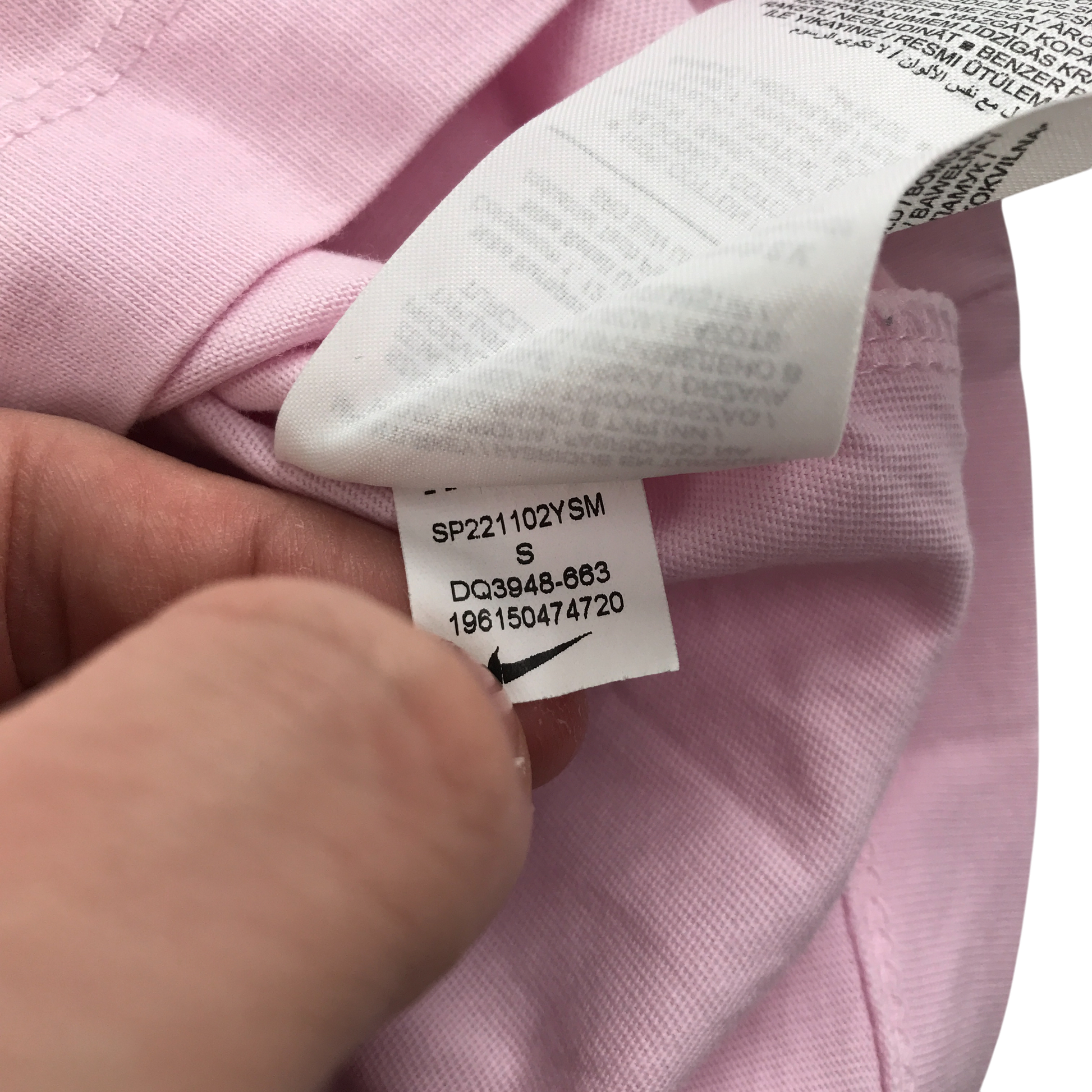 Preloved adults t-shirt