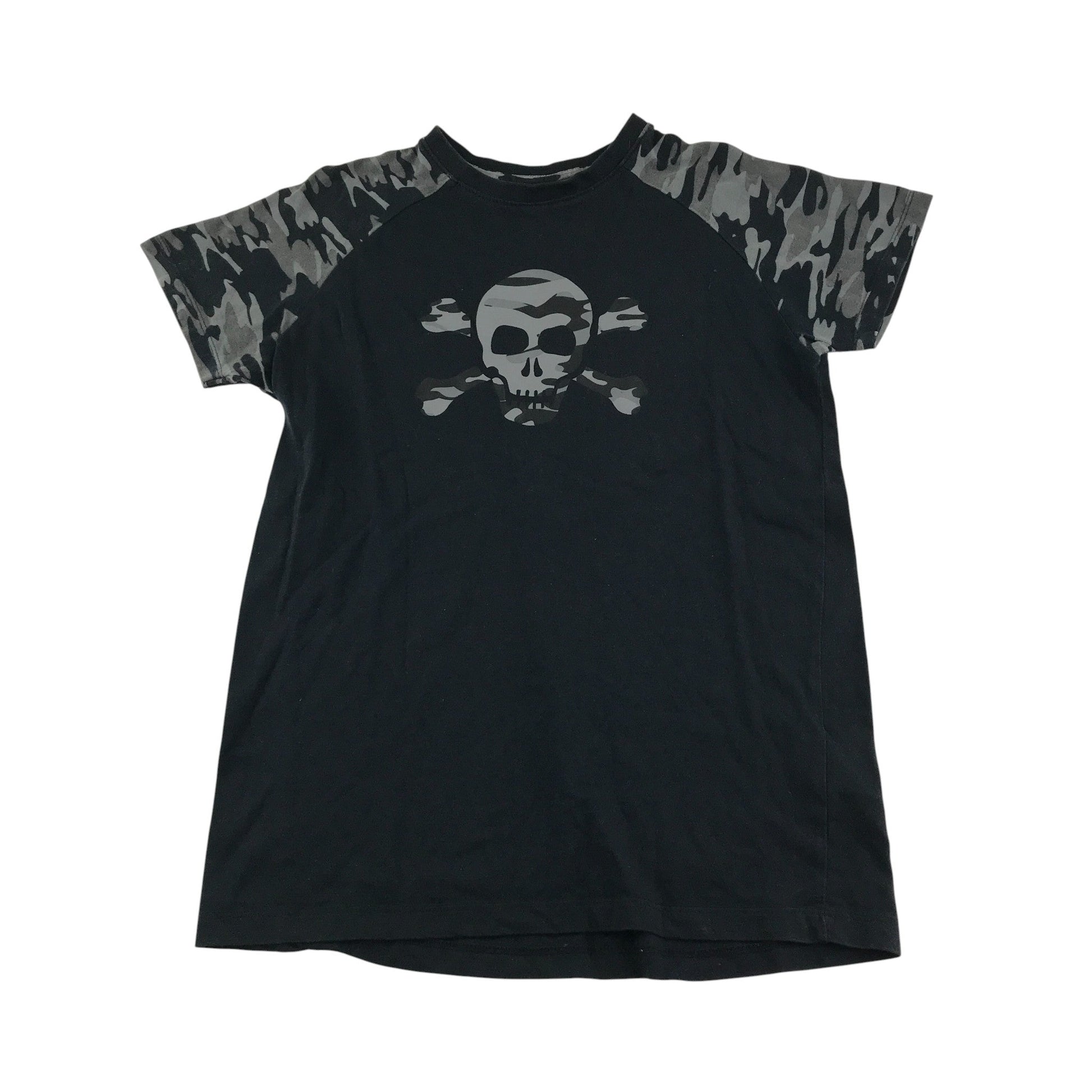 Preloved kids t-shirt