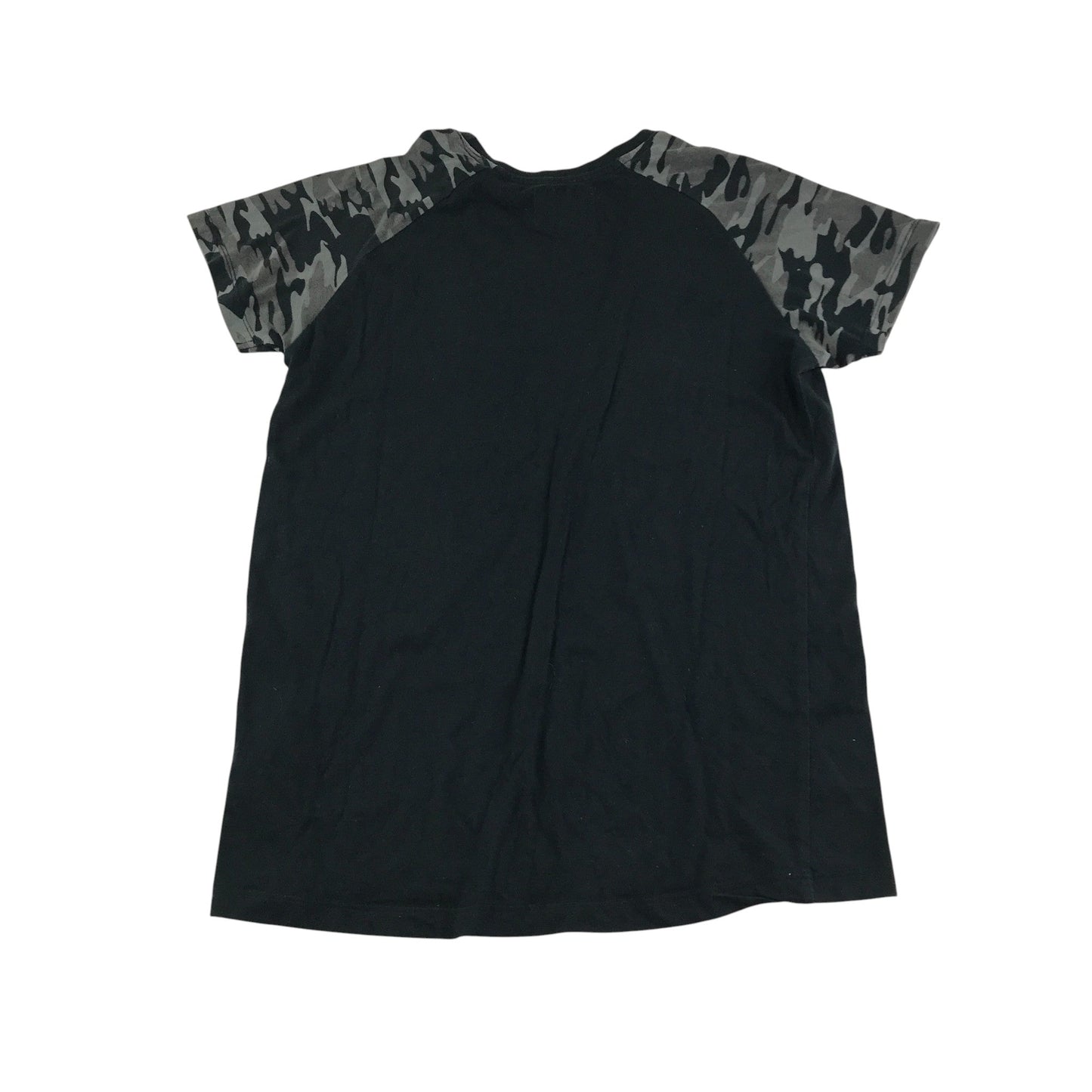 Preloved kids t-shirt