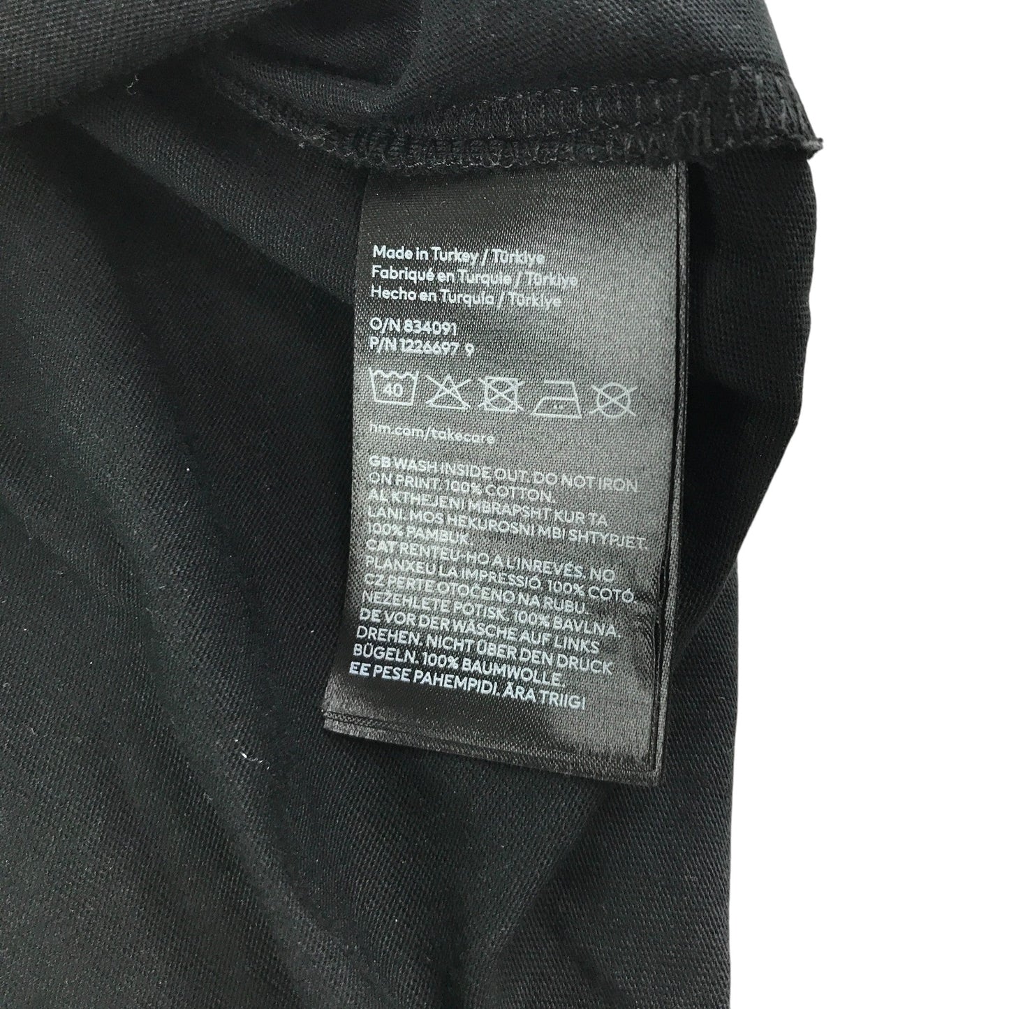 Preloved kids t-shirt