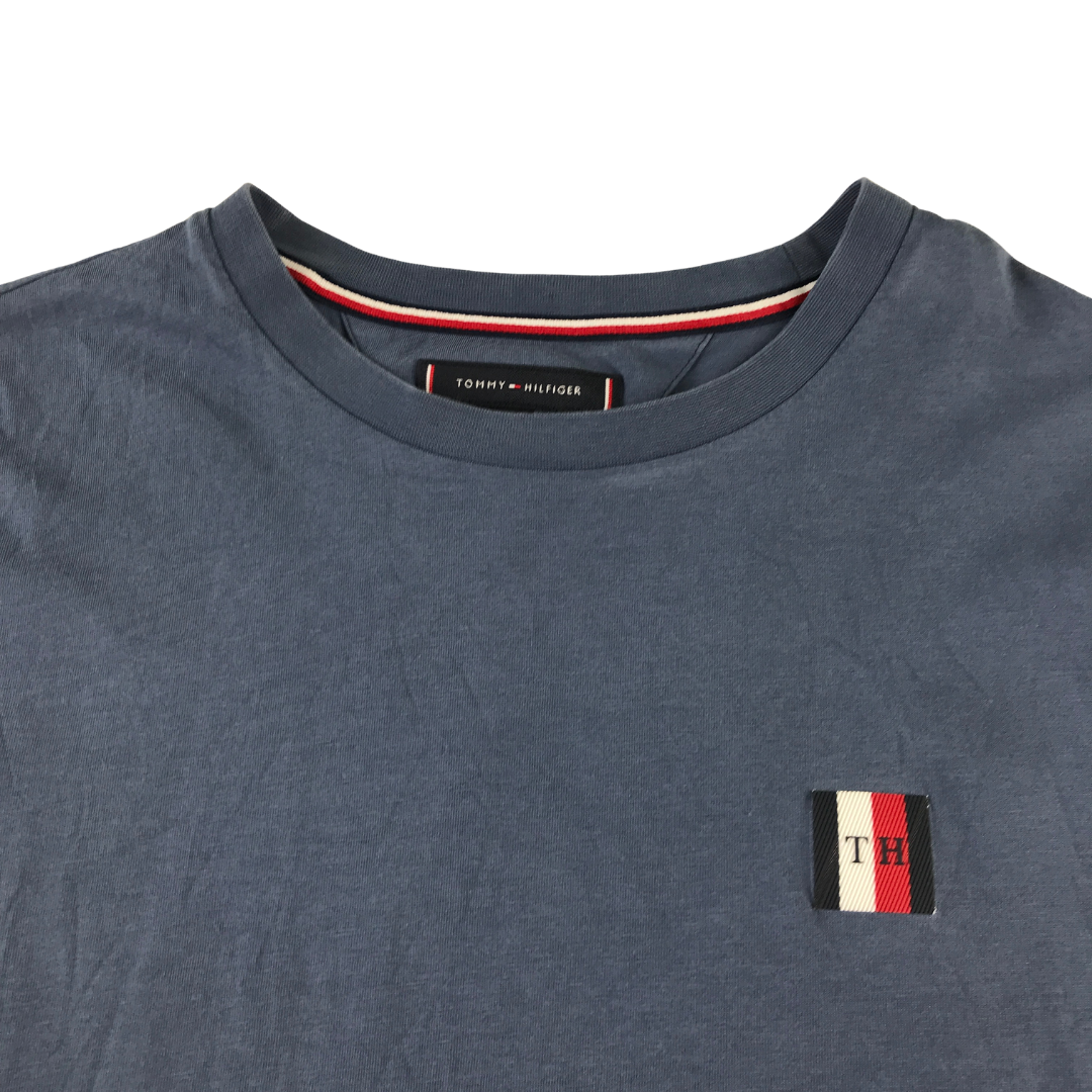 Preloved Tommy Hilfiger t-shirt for adults