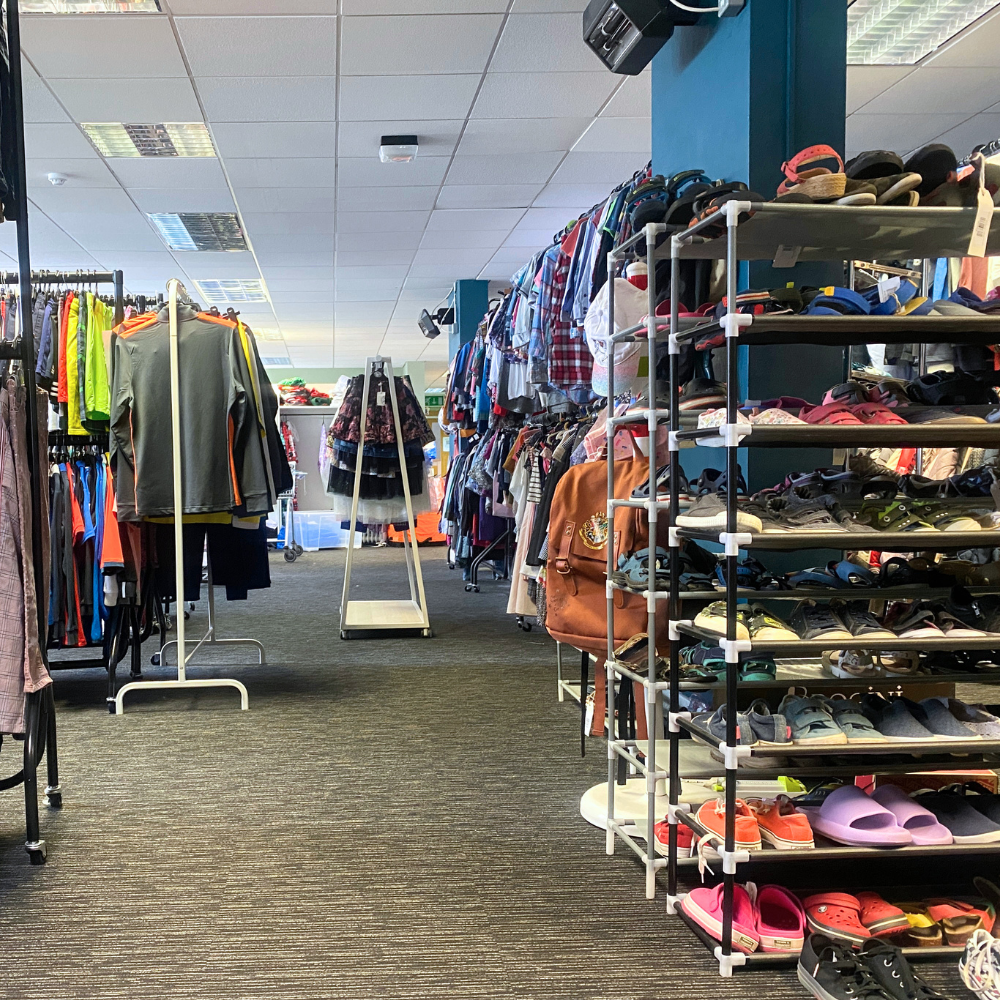 Second-hand kids fashion and shoes