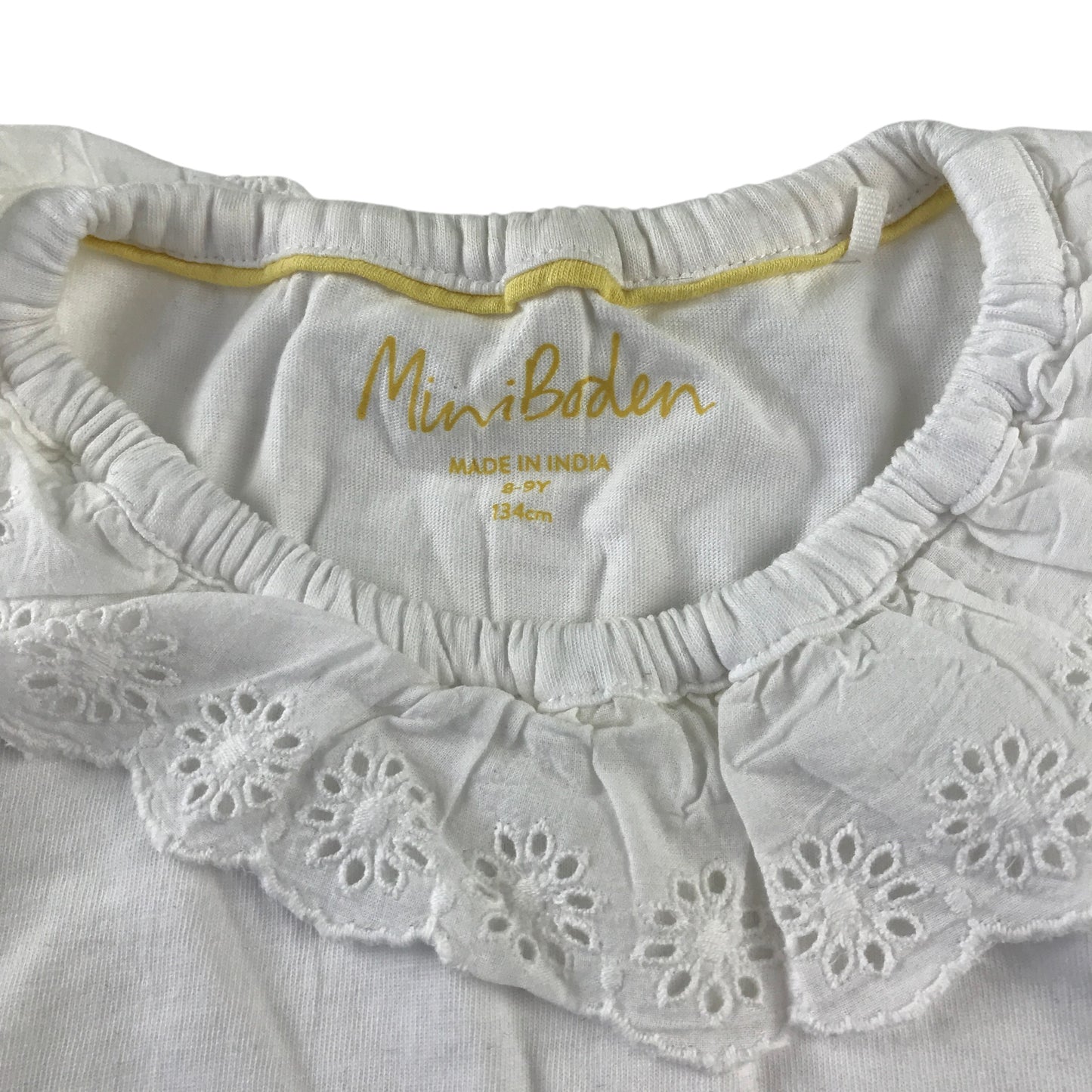Boden 8-9 years white t-shirt embroidered lace style collar