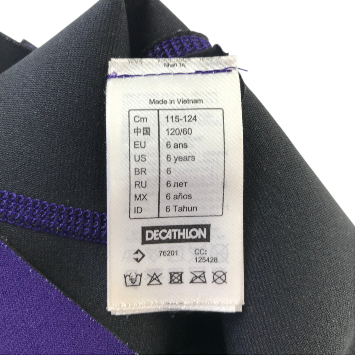 Decathlon 5-6 years purple and pink wetsuit neoprene rubber and polyester