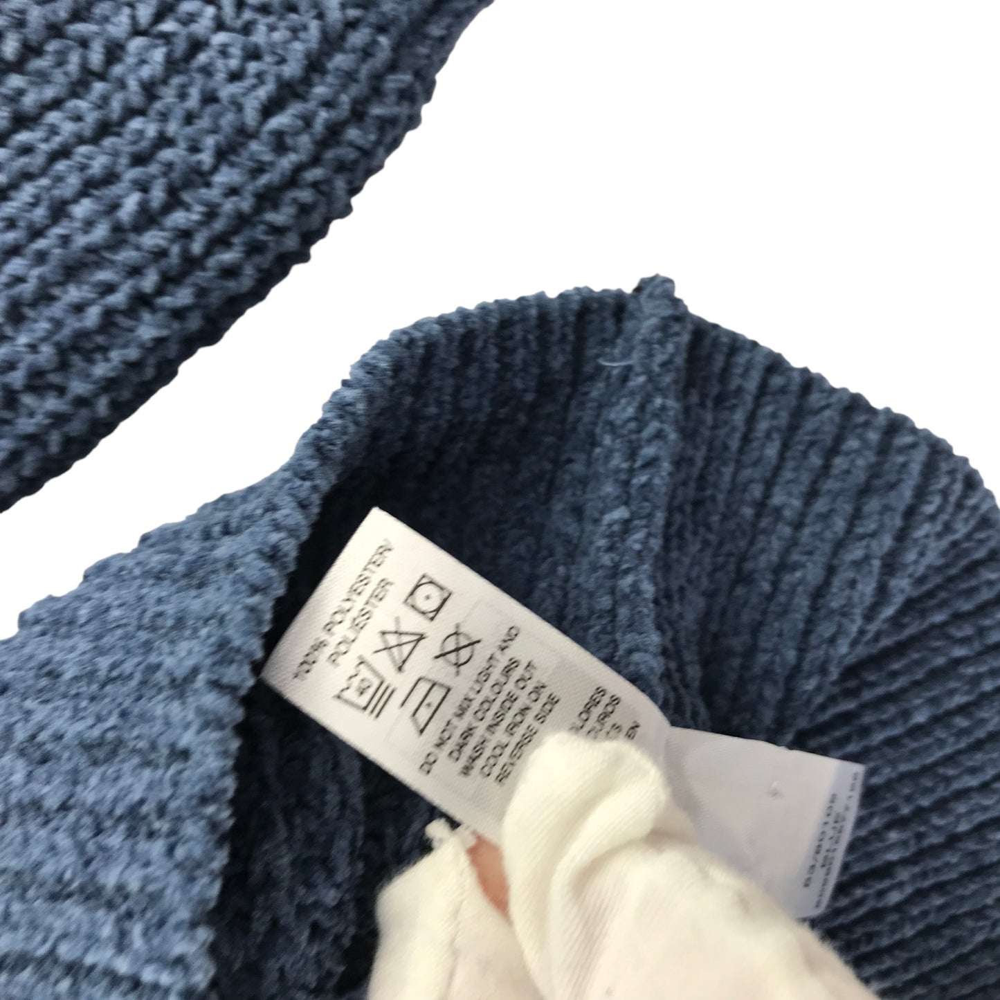 Dunnes Stores 6-7 years blue jumper knitted polyester