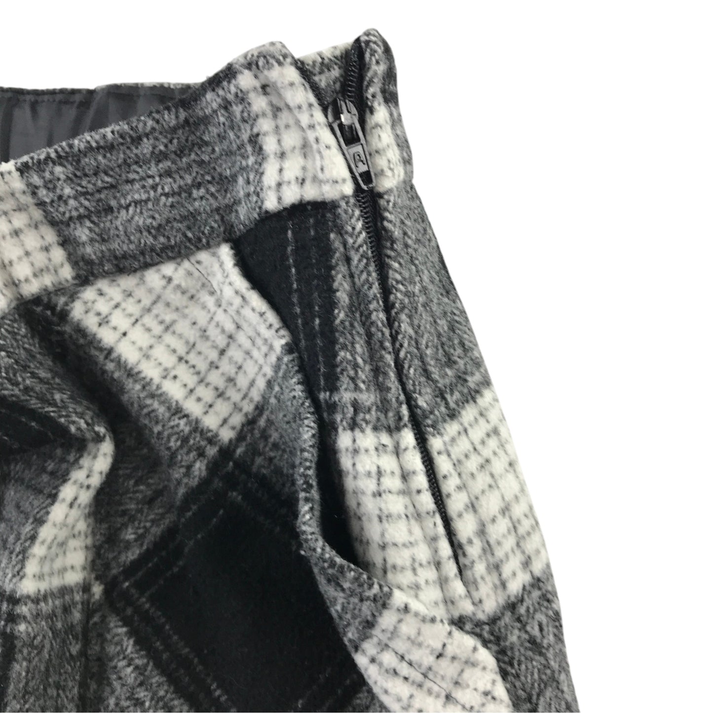 F&F 9-10 years grey check skirt