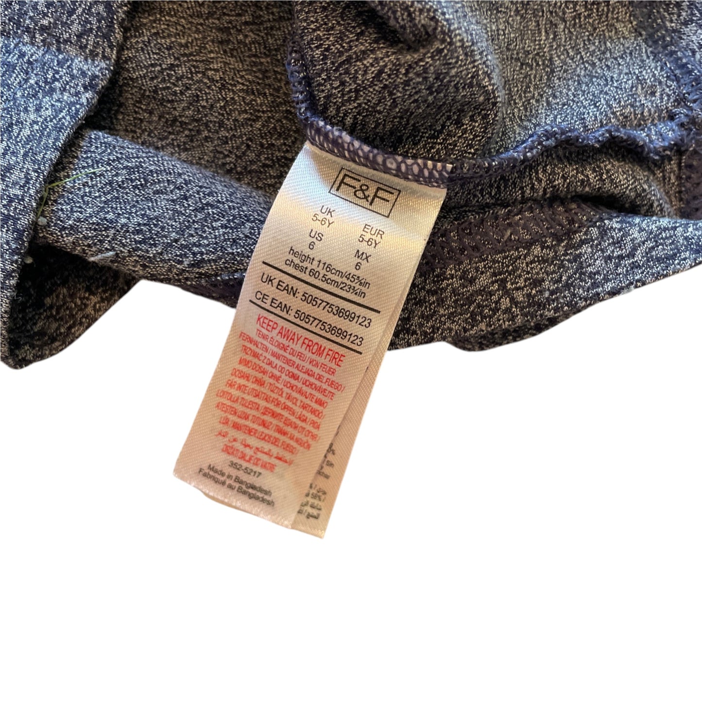 F&F 5-6 years grey interactive Christmas t-shirt cotton polyester