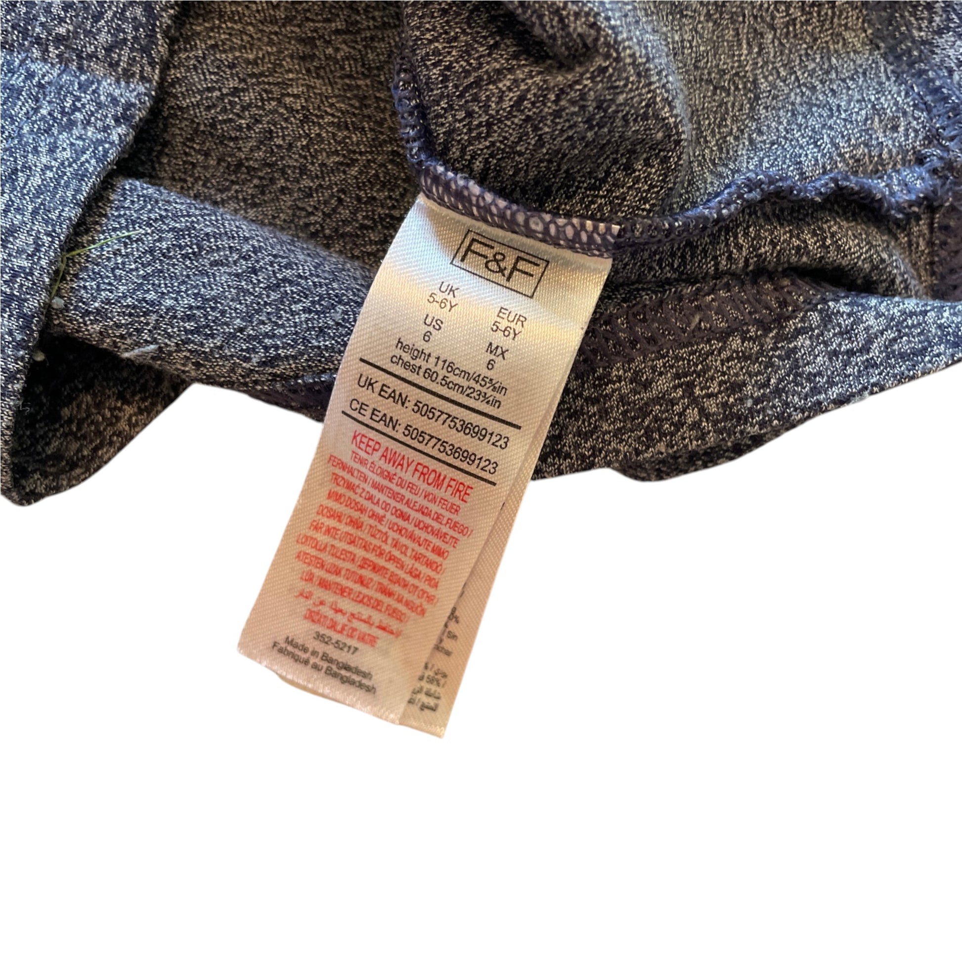F&F 5-6 years grey interactive Christmas t-shirt cotton polyester
