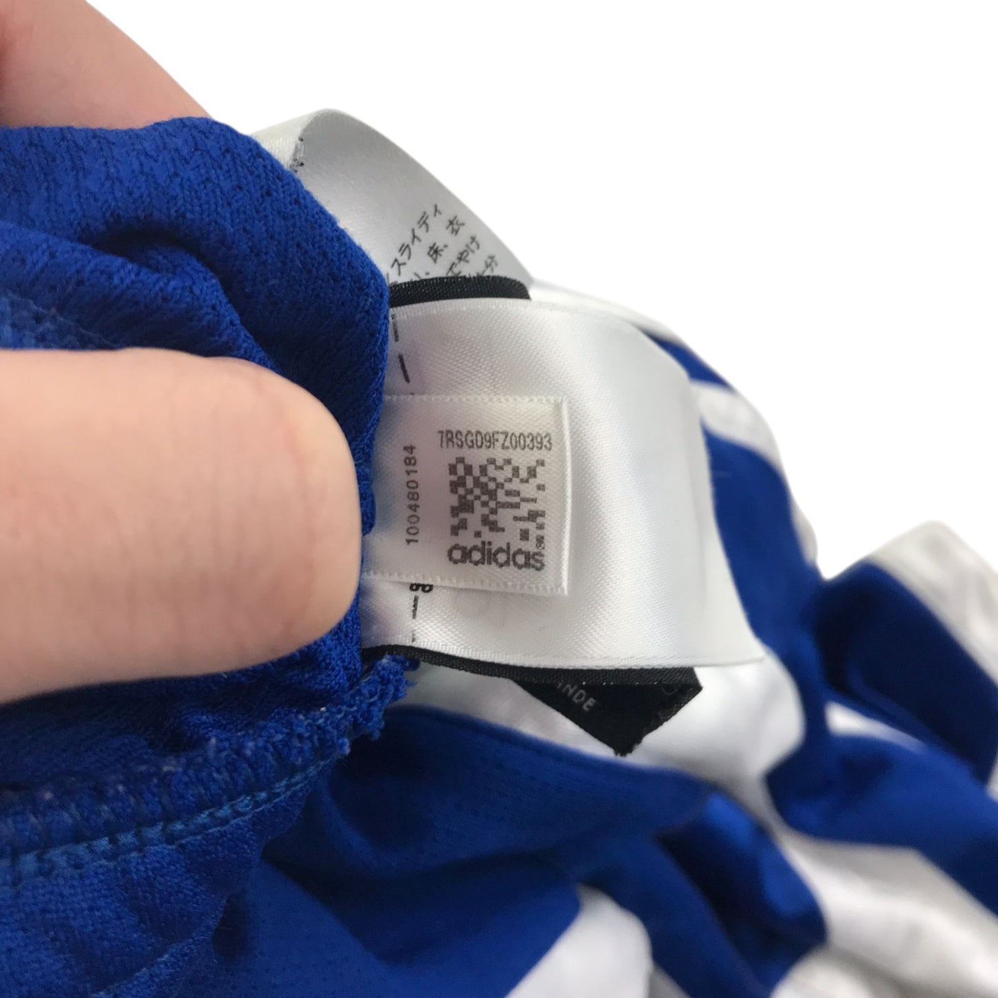 Adidas basketball shorts adult size M blue and white panelled with white three stripes