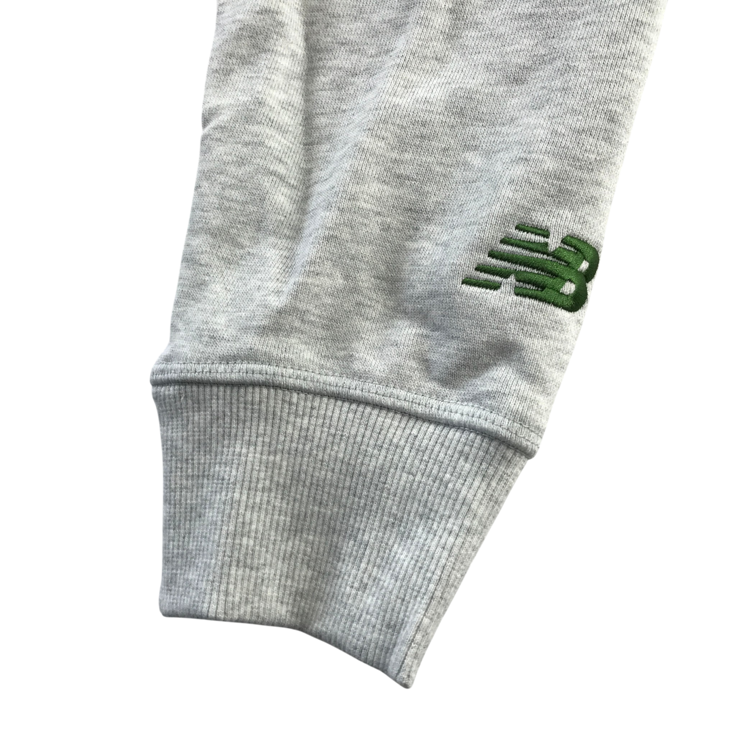 Second-hand New Balance activewear for adults