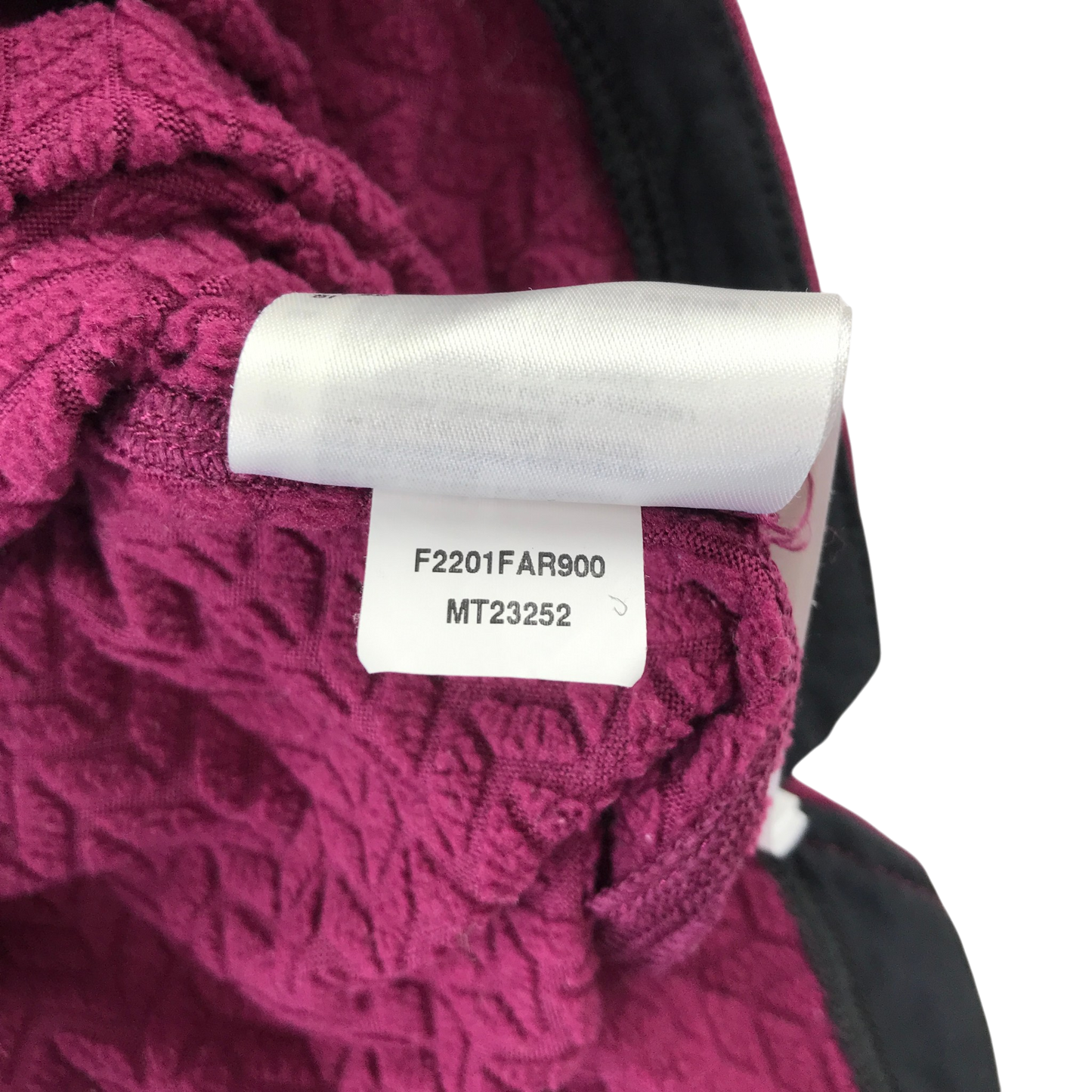 Second-hand New Balance activewear for adults