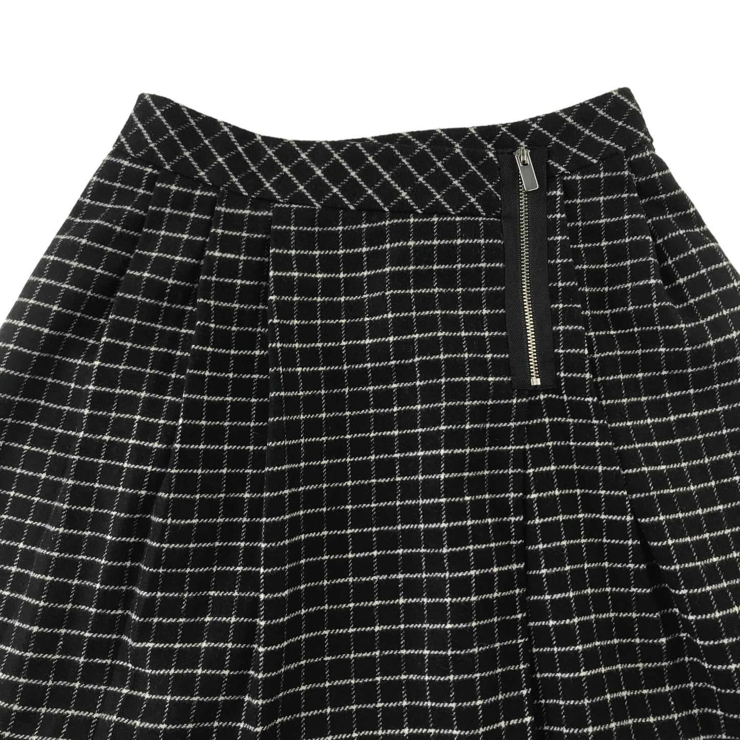 George Skirt Age 11 Black and White Checked Pattern with Pleats