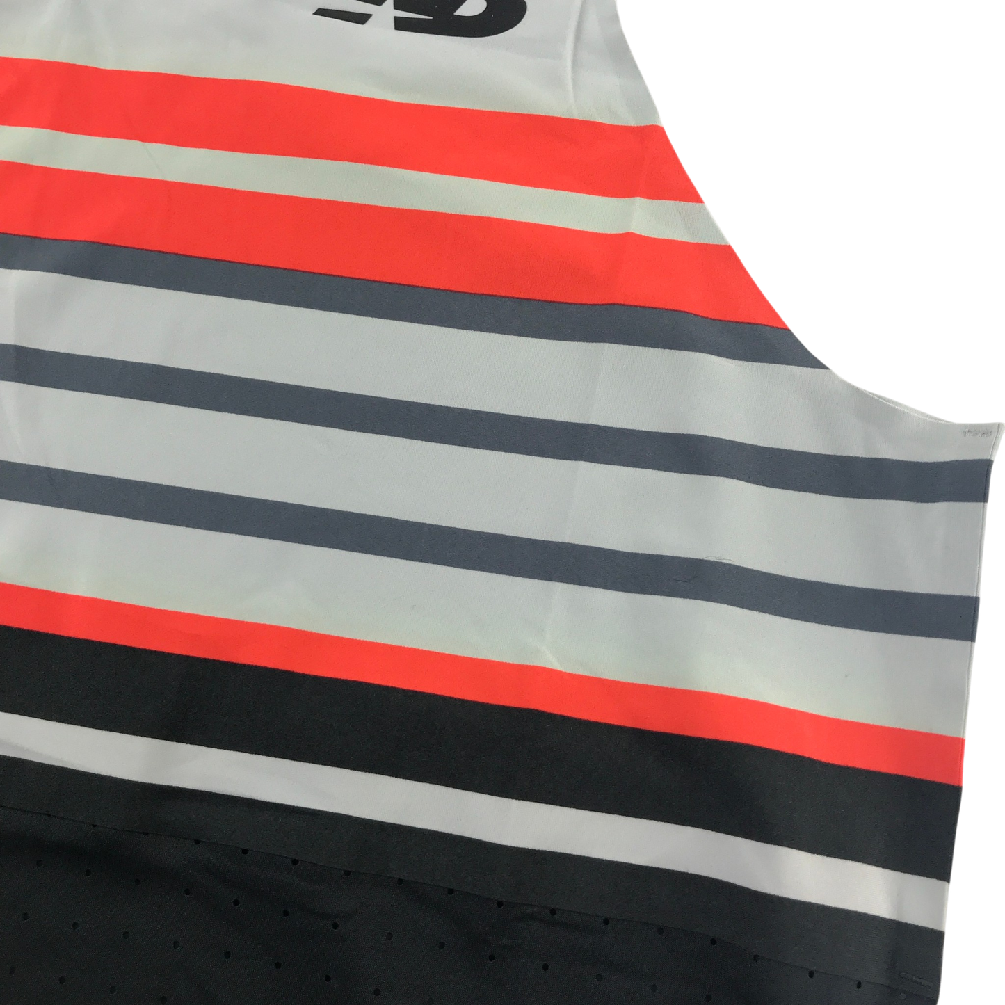 Second-hand New Balance sports top for adults