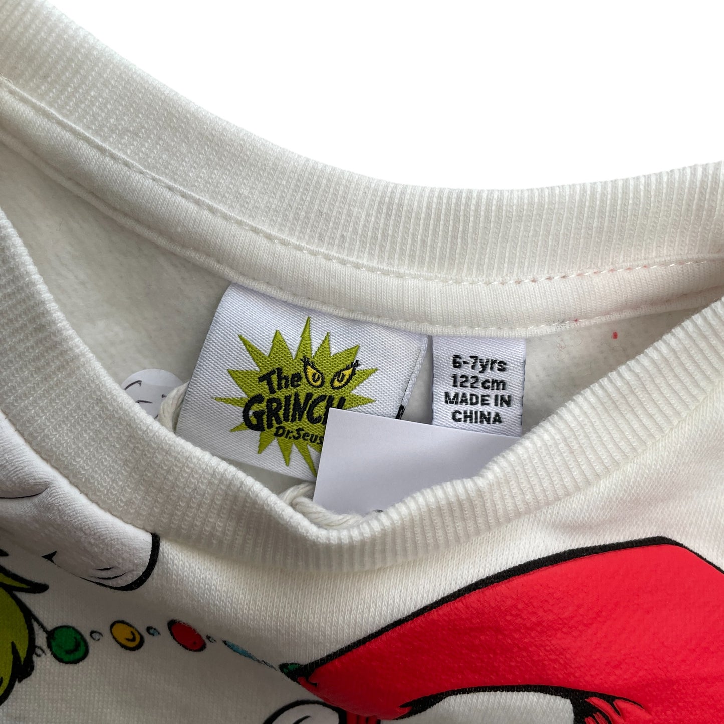 Primark festive sweater 6-7 years white and green The Grinch printed jersey