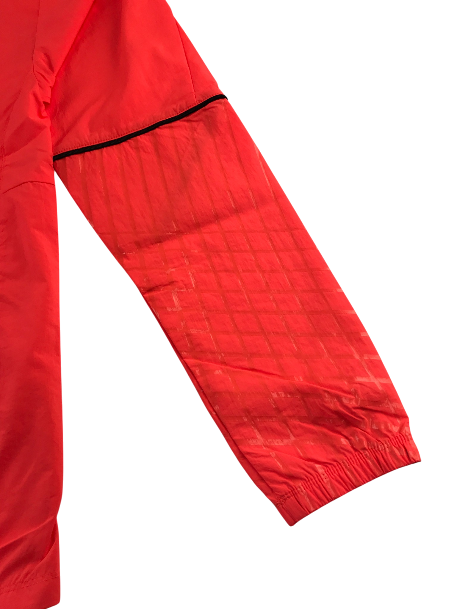Secondhand New Balance sportswear for adults