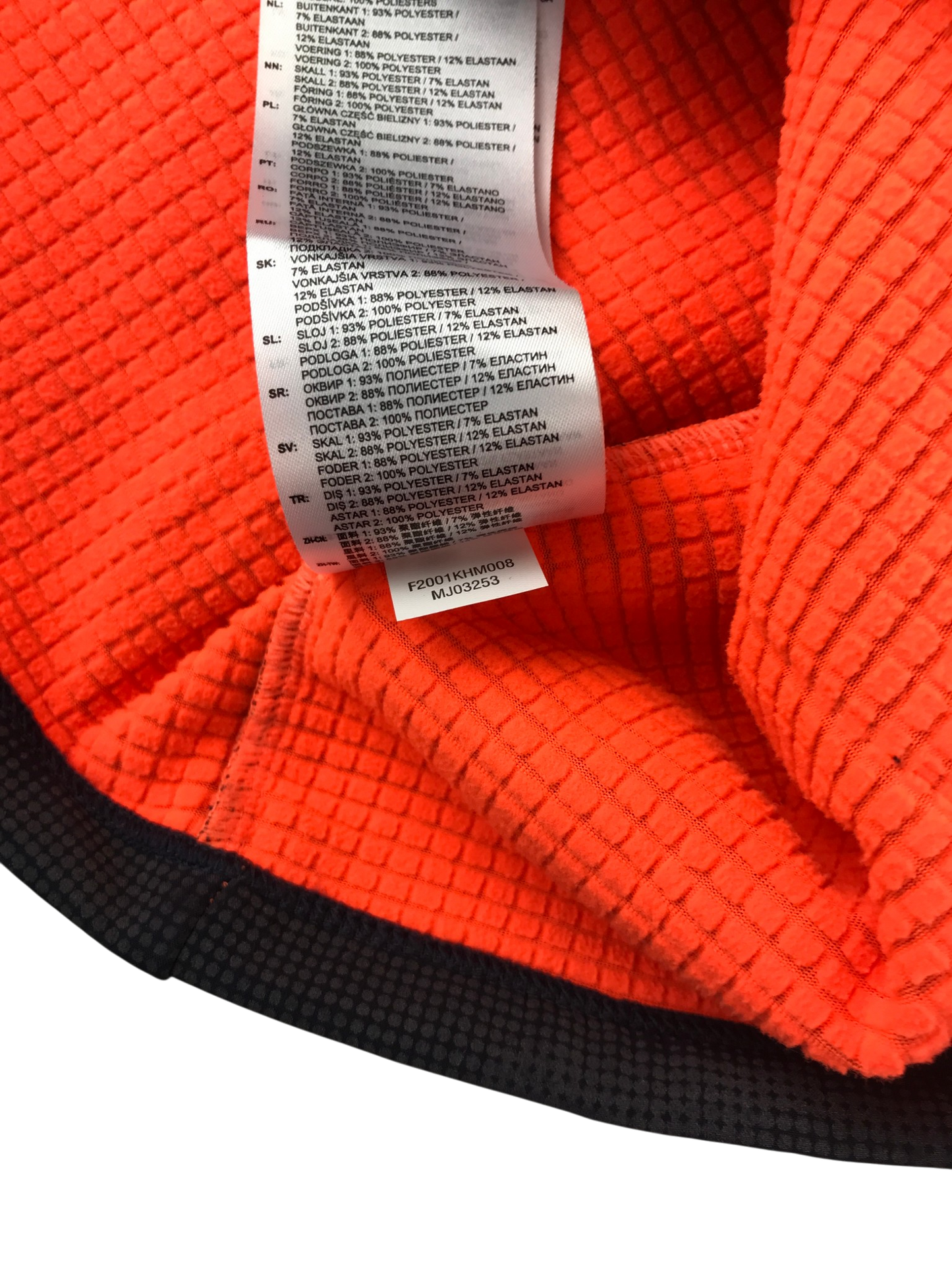 Secondhand New Balance sportswear for adults