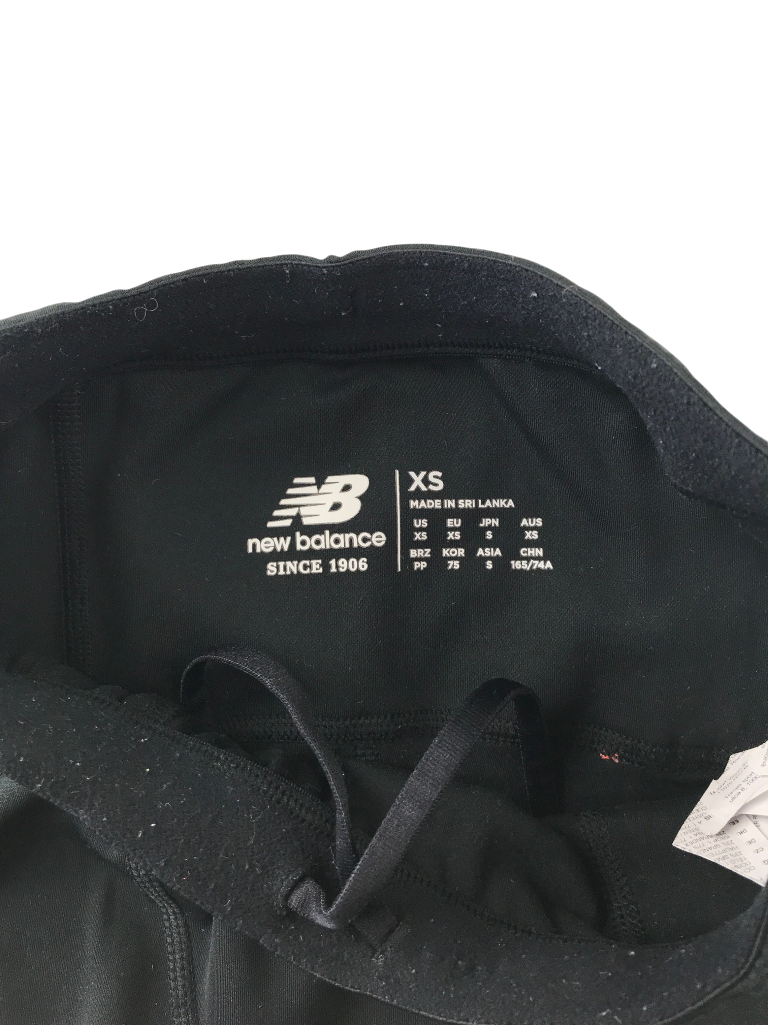 Second-hand New Balance sports leggings for adults
