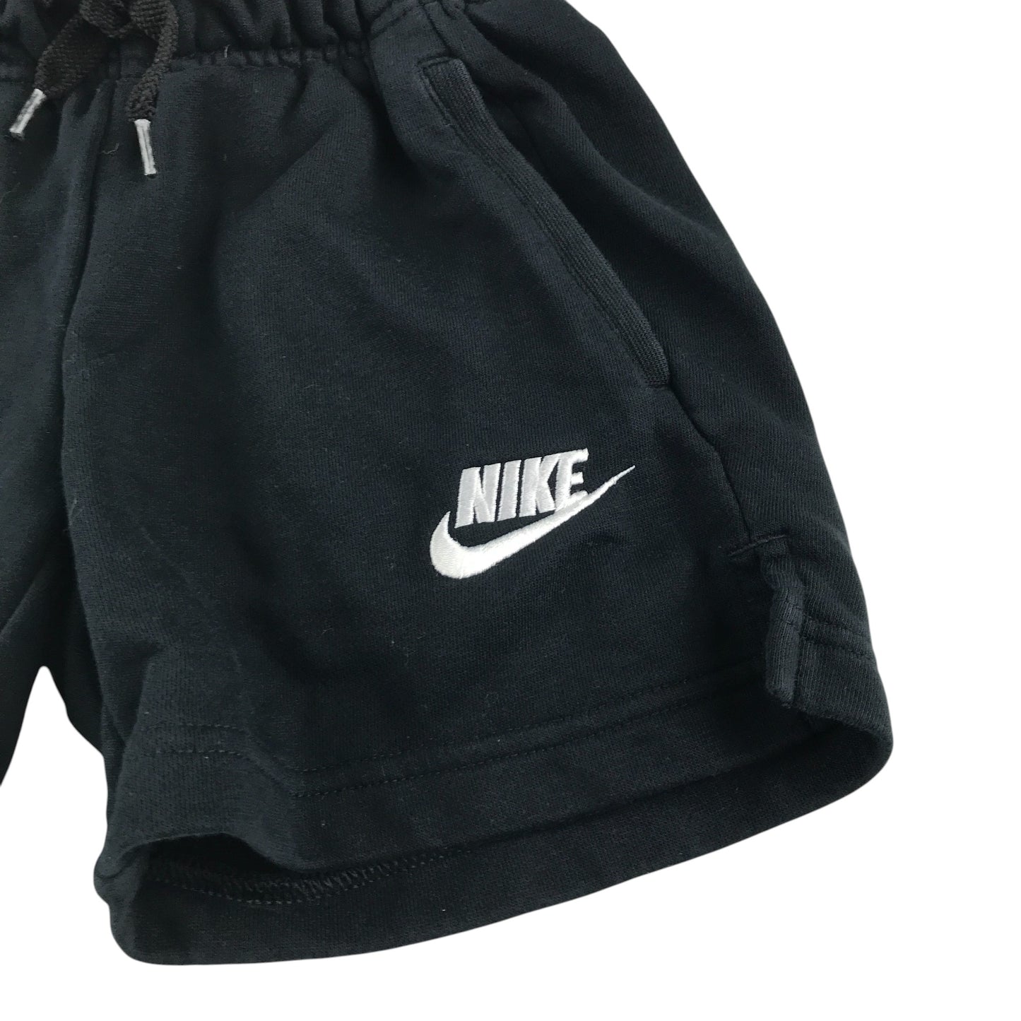 Nike shorts 8-9 years black jersey with elasticated waistband