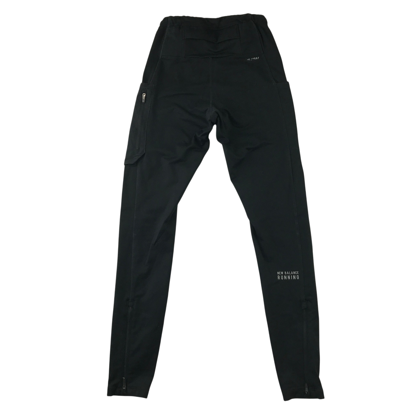 Secondhand New Balance sportswear for adults