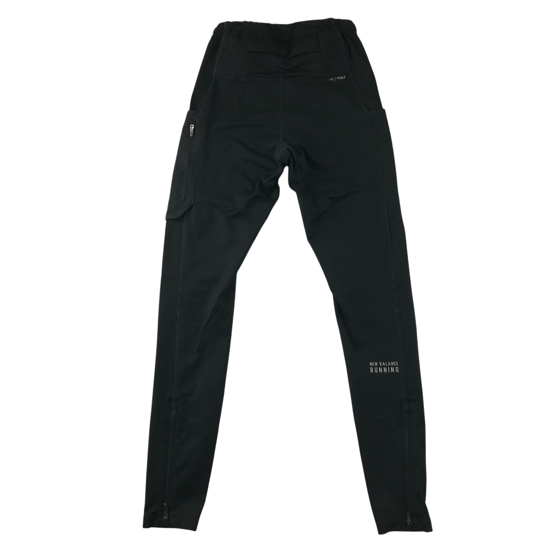 Secondhand New Balance sportswear for adults