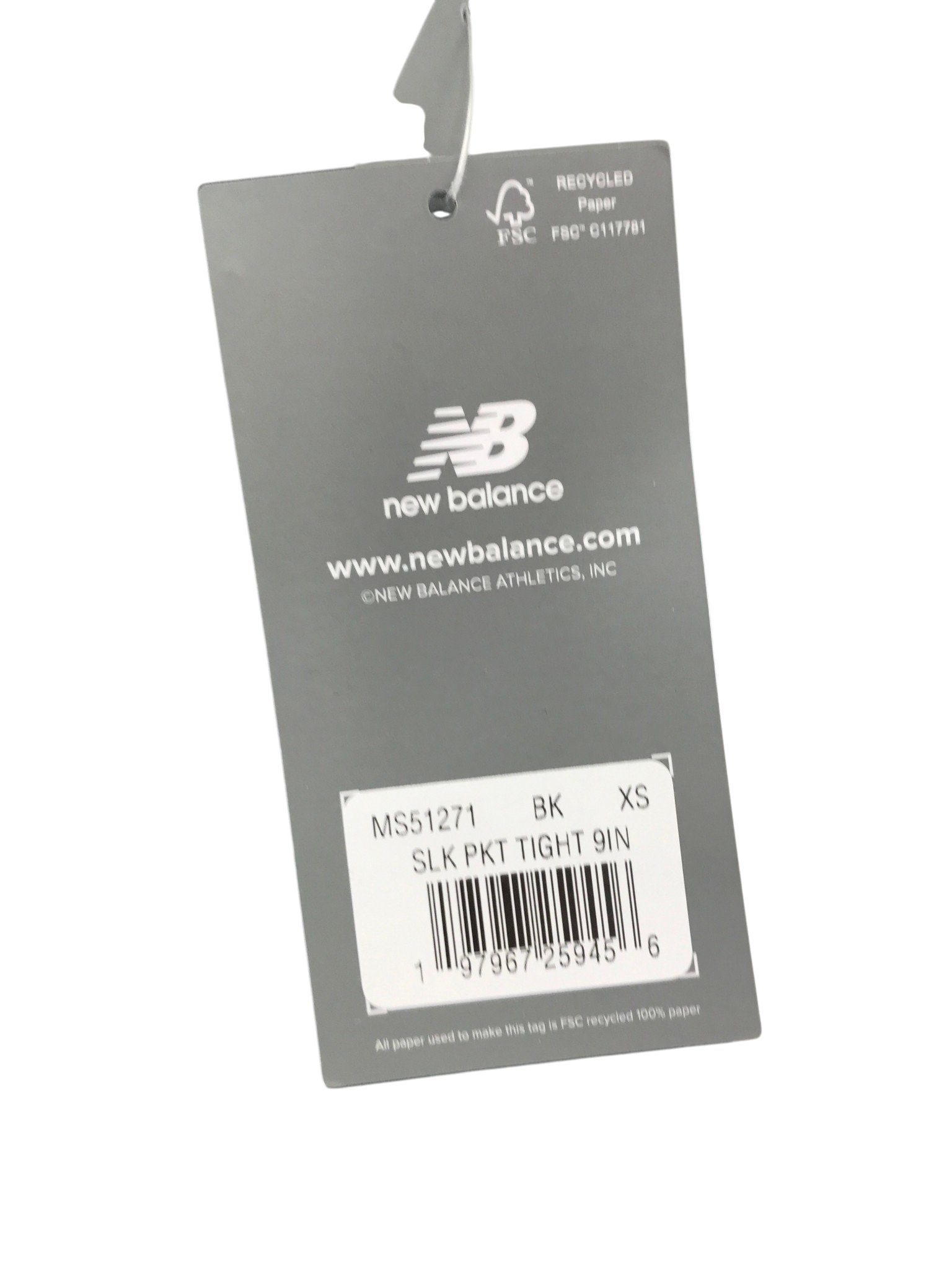 Secondhand New Balance sportswear for adults