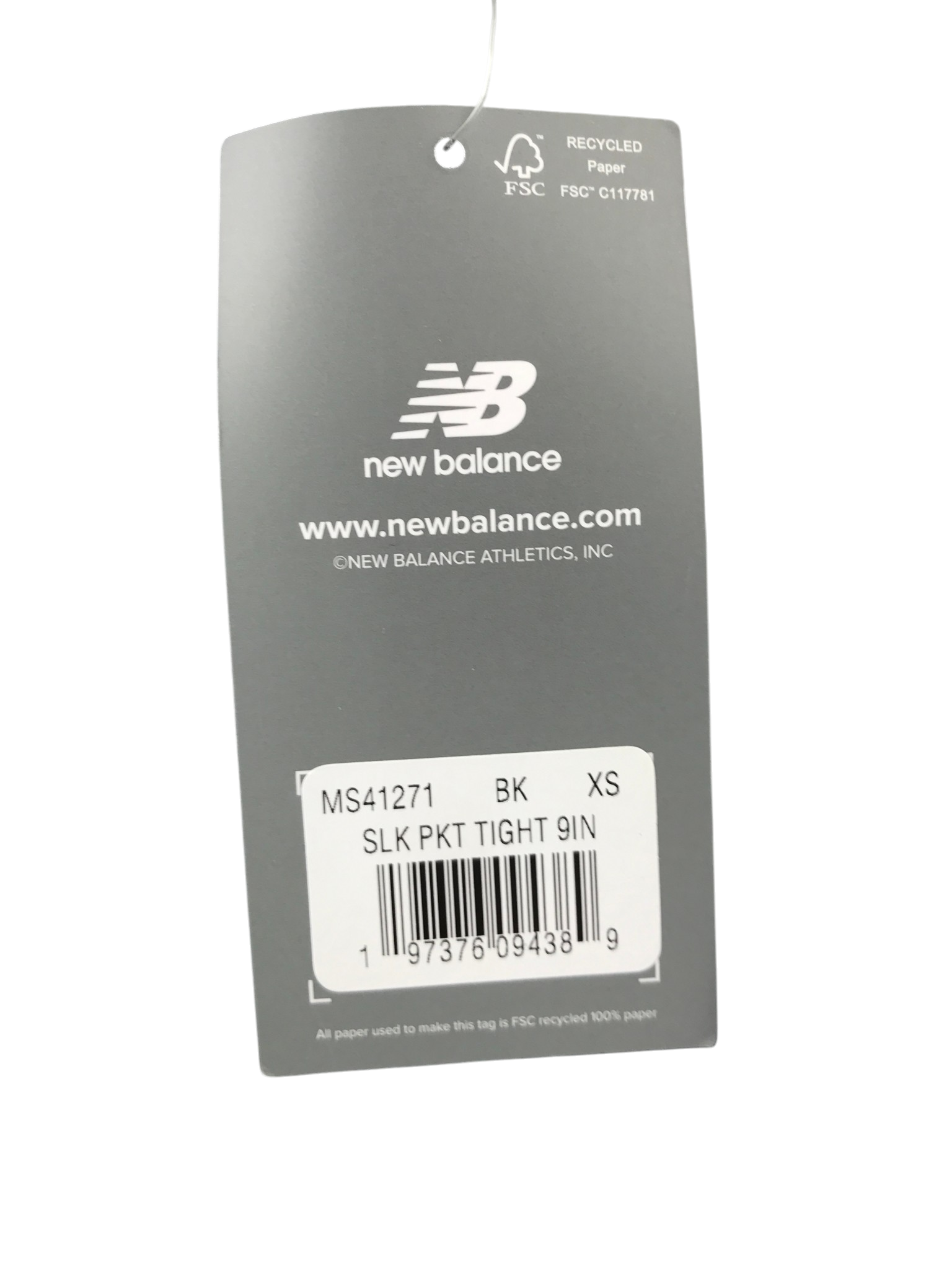 Secondhand New Balance sportswear for adults