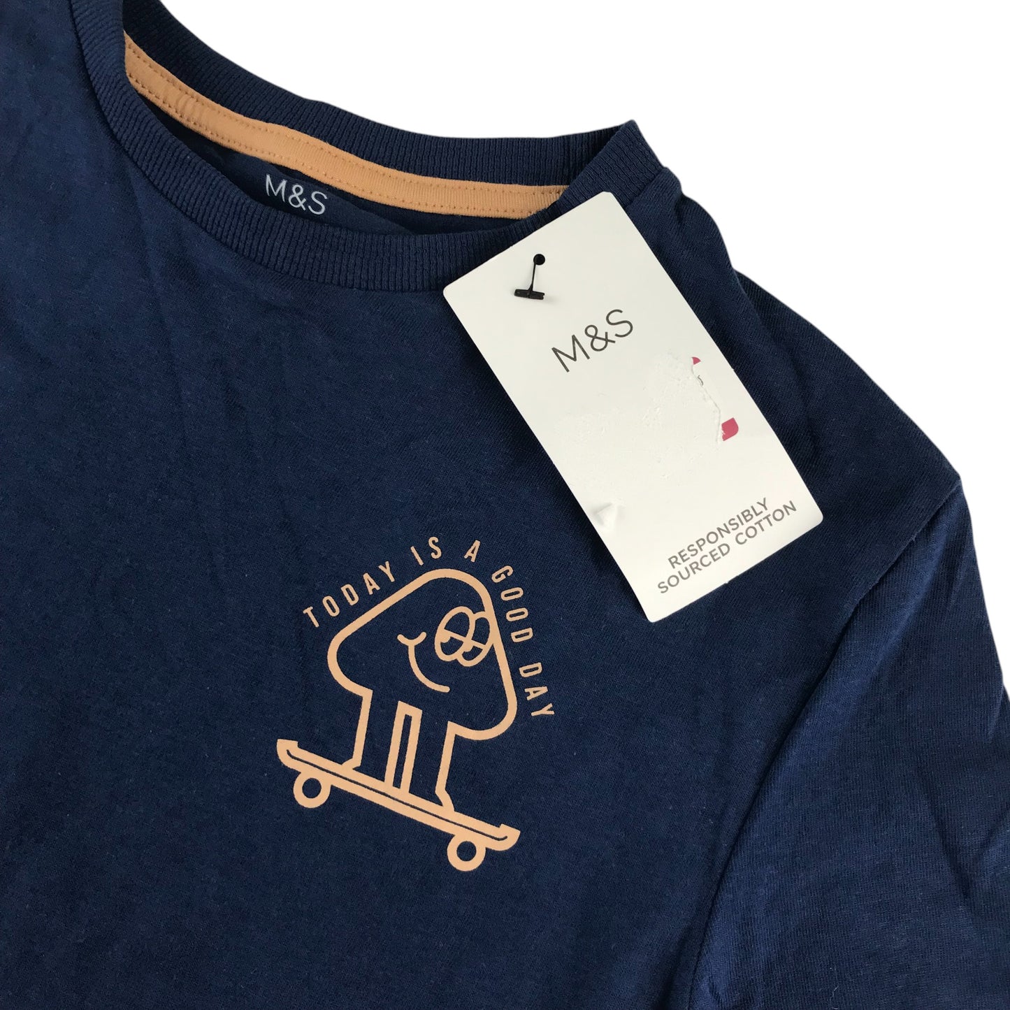 M&S t-shirt 7-8 years navy short sleeve cotton with print image