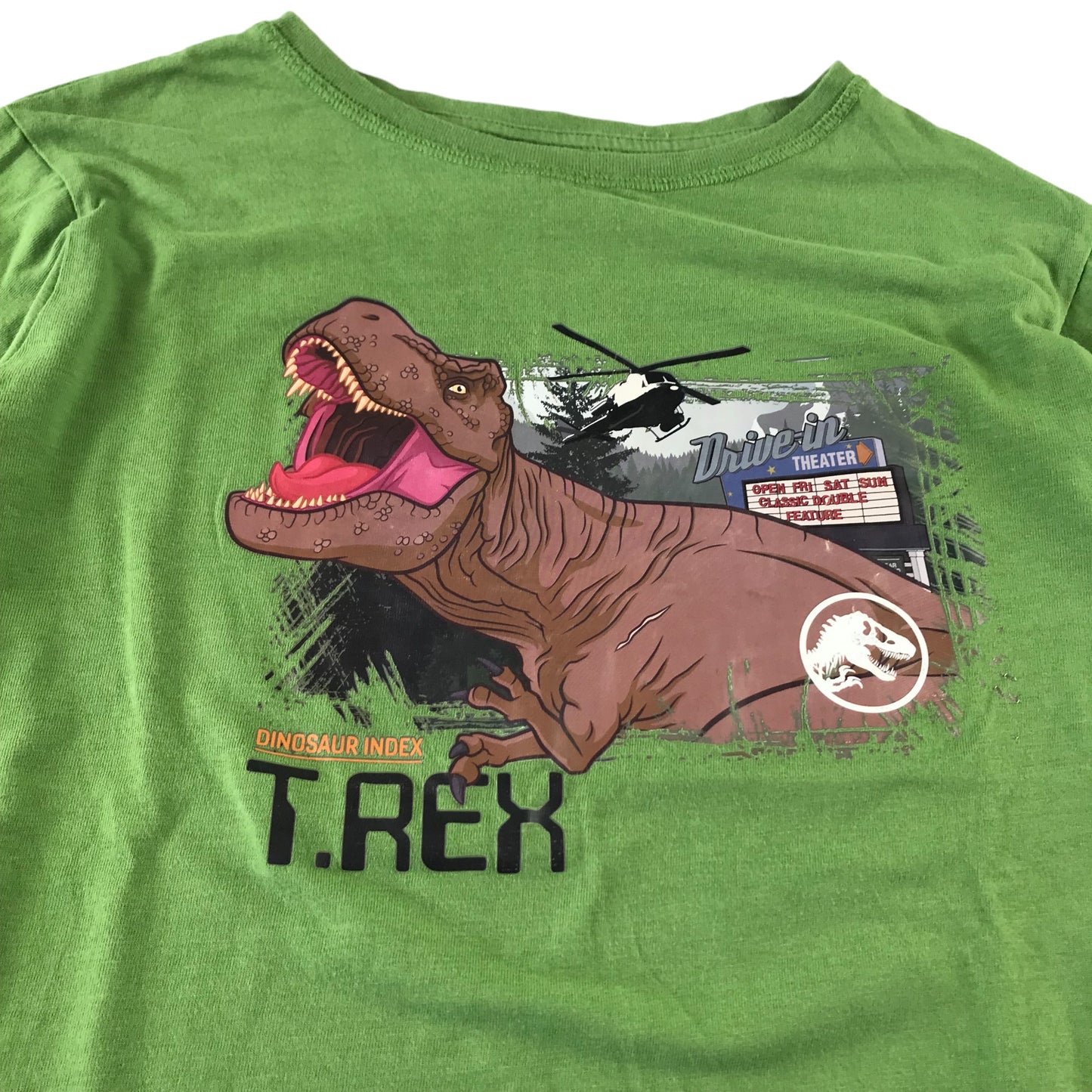 Jurassic World T-shirt 11-12 years green long sleeve slightly cropped cotton