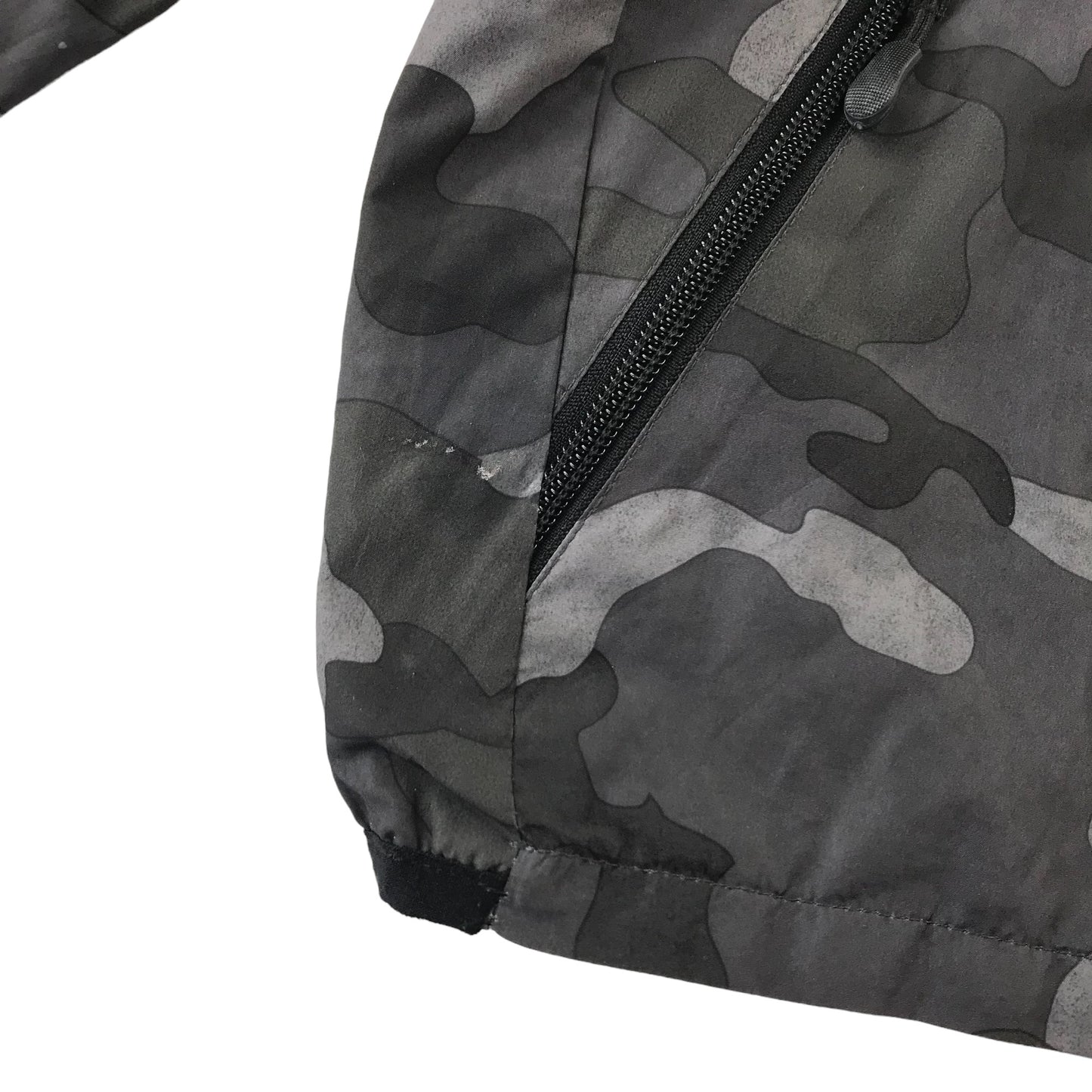 George light jacket 7-8 years grey camo graphic design