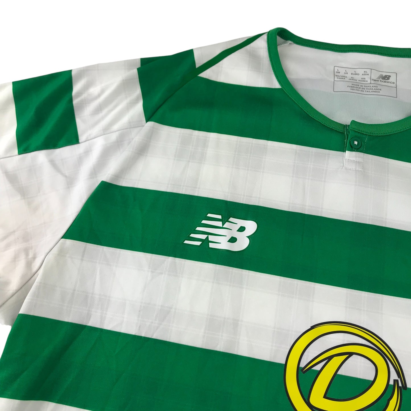 New Balance Celtic FC Football Strip men size L green and white stripy short sleeve