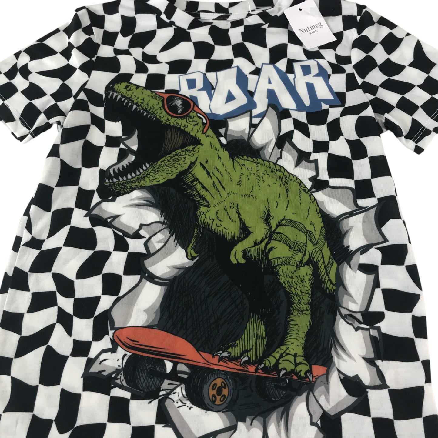 Nutmeg t-shirt 7-8 years black and white short sleeve dinosaur print