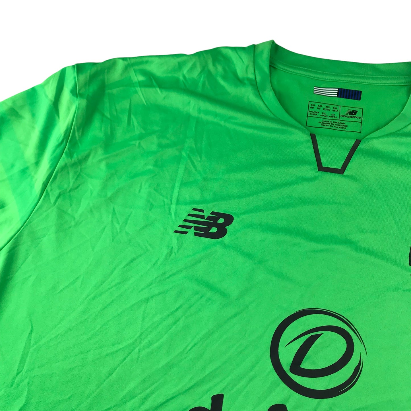 New Balance Celtic FC Football Strip adult size 4XL neon green short sleeve