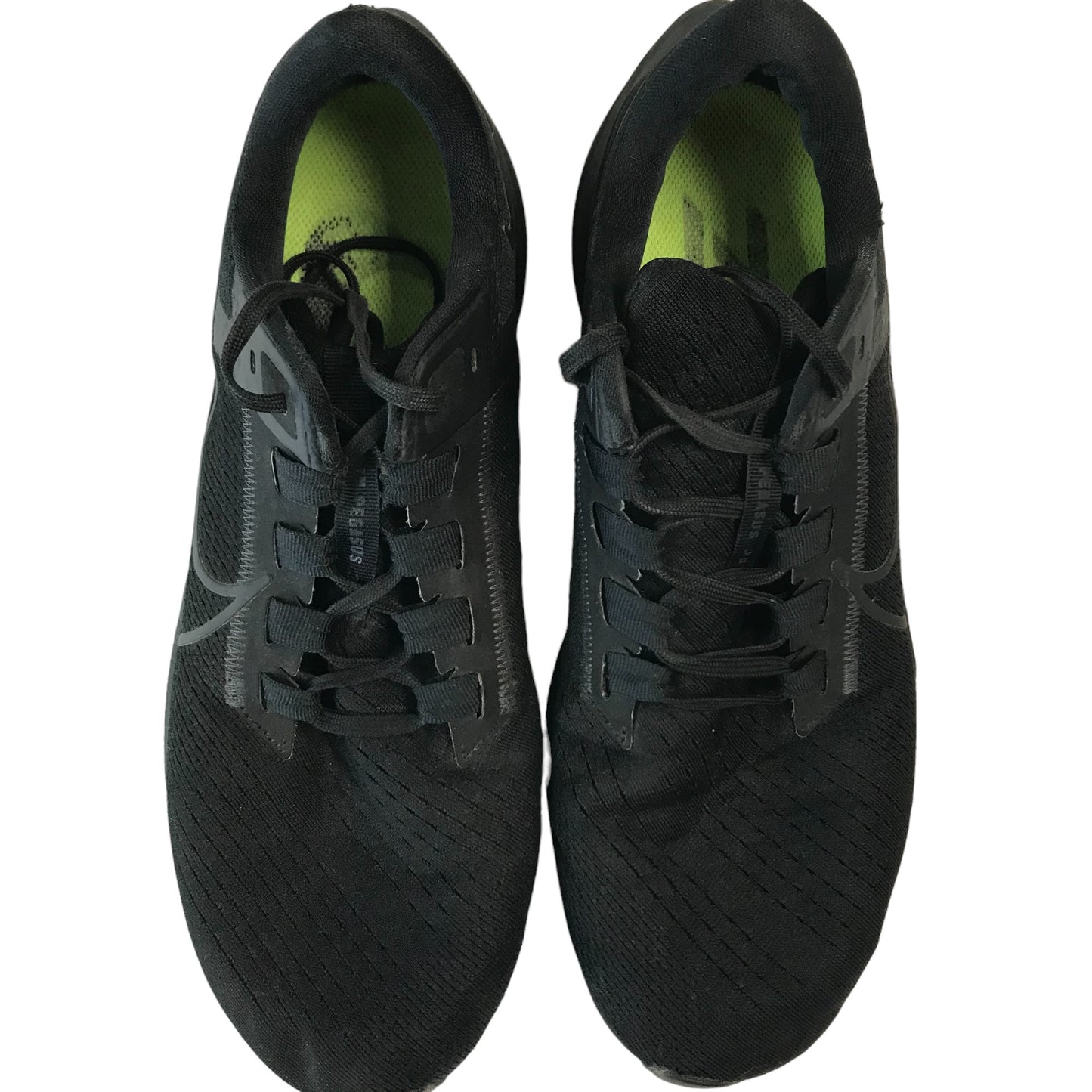 Nike Pegasus 38 Trainers Shoe Size 9.5 Black Plain Sporty Sneakers