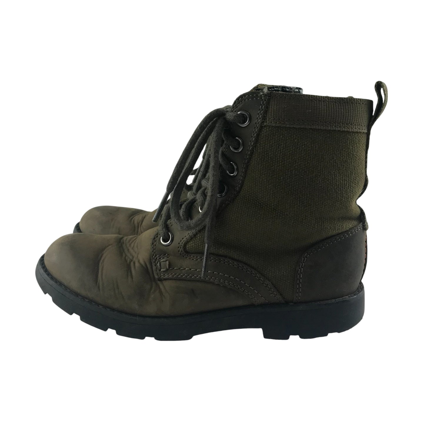 Clarks boots shoe size 13G junior khaki colour high tops with laces