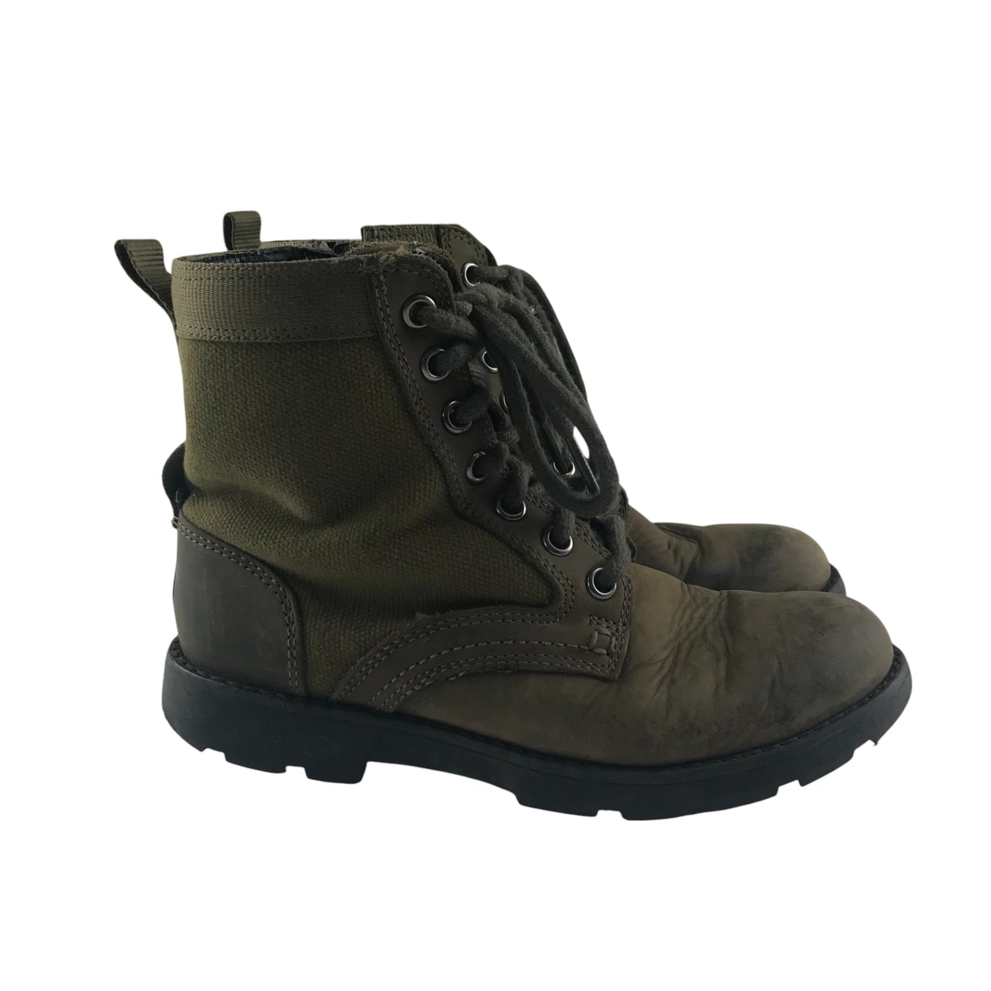 Clarks boots shoe size 13G junior khaki colour high tops with laces