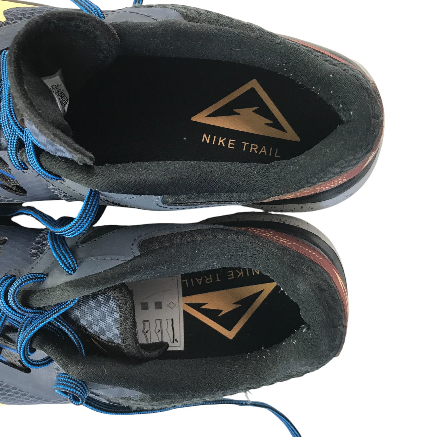 Nike trail running trainers shoe size UK 10 navy breathable upper and white outer sole