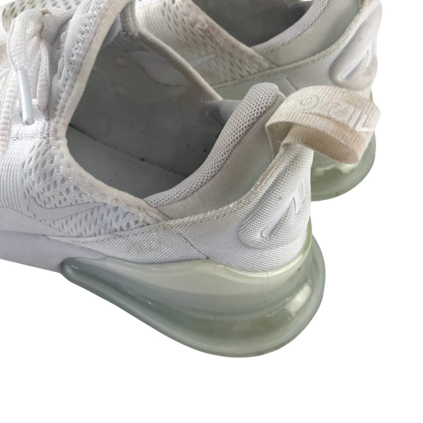 Nike Air 270 trainers shoe size UK 4 white with laces