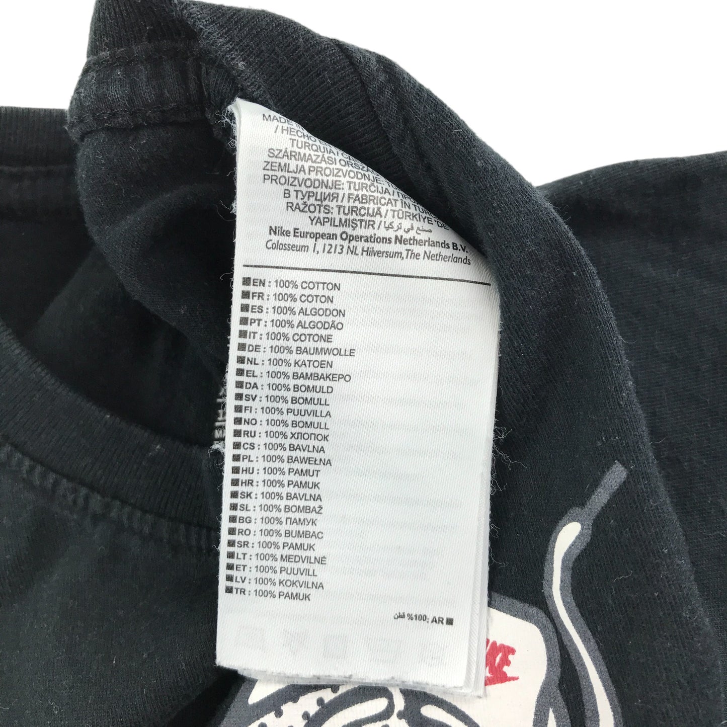 Nike t-shirt 6-8 years black sneakers print short sleeve cotton