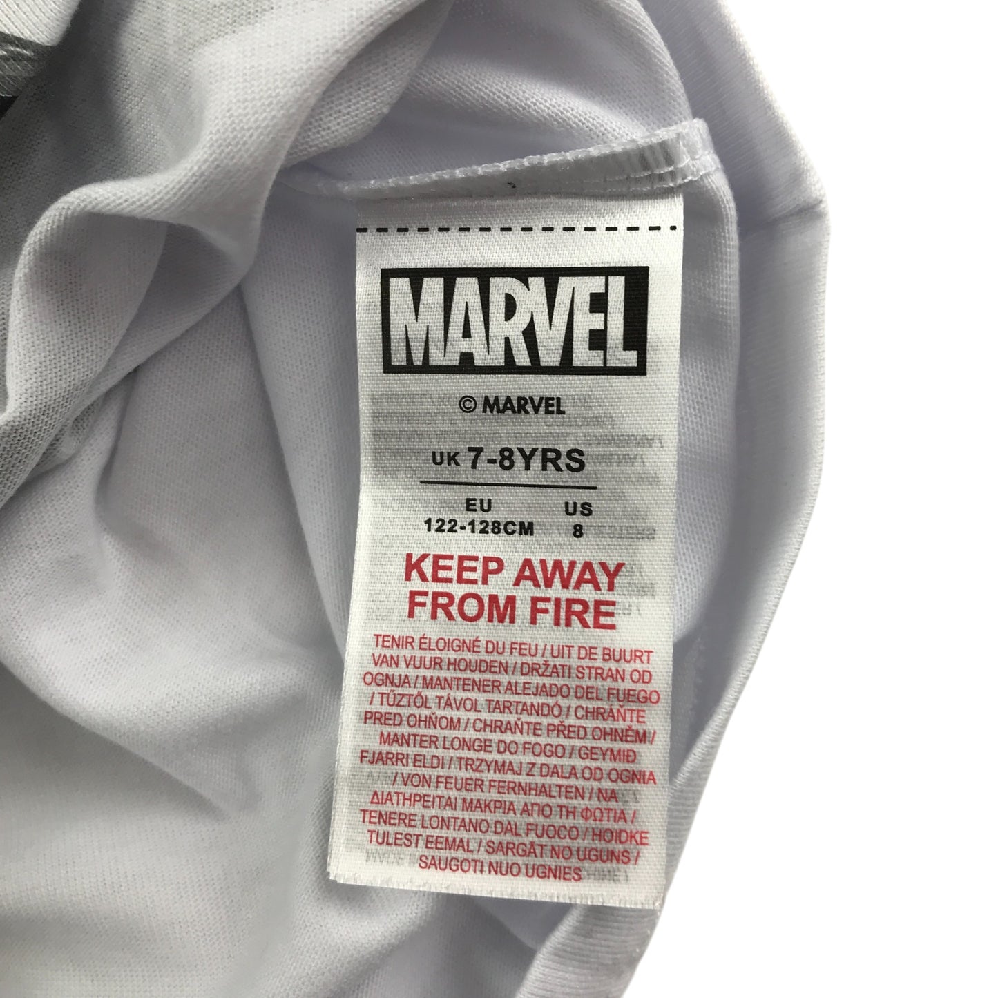 Black Panther t-shirt 7-8 years white and black Marvel short sleeve