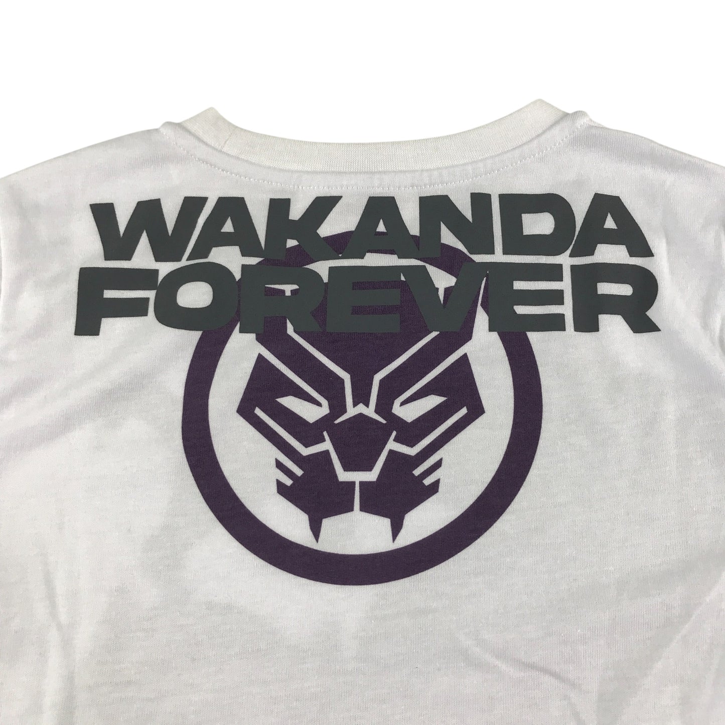 Black Panther t-shirt 7-8 years white and black Marvel short sleeve