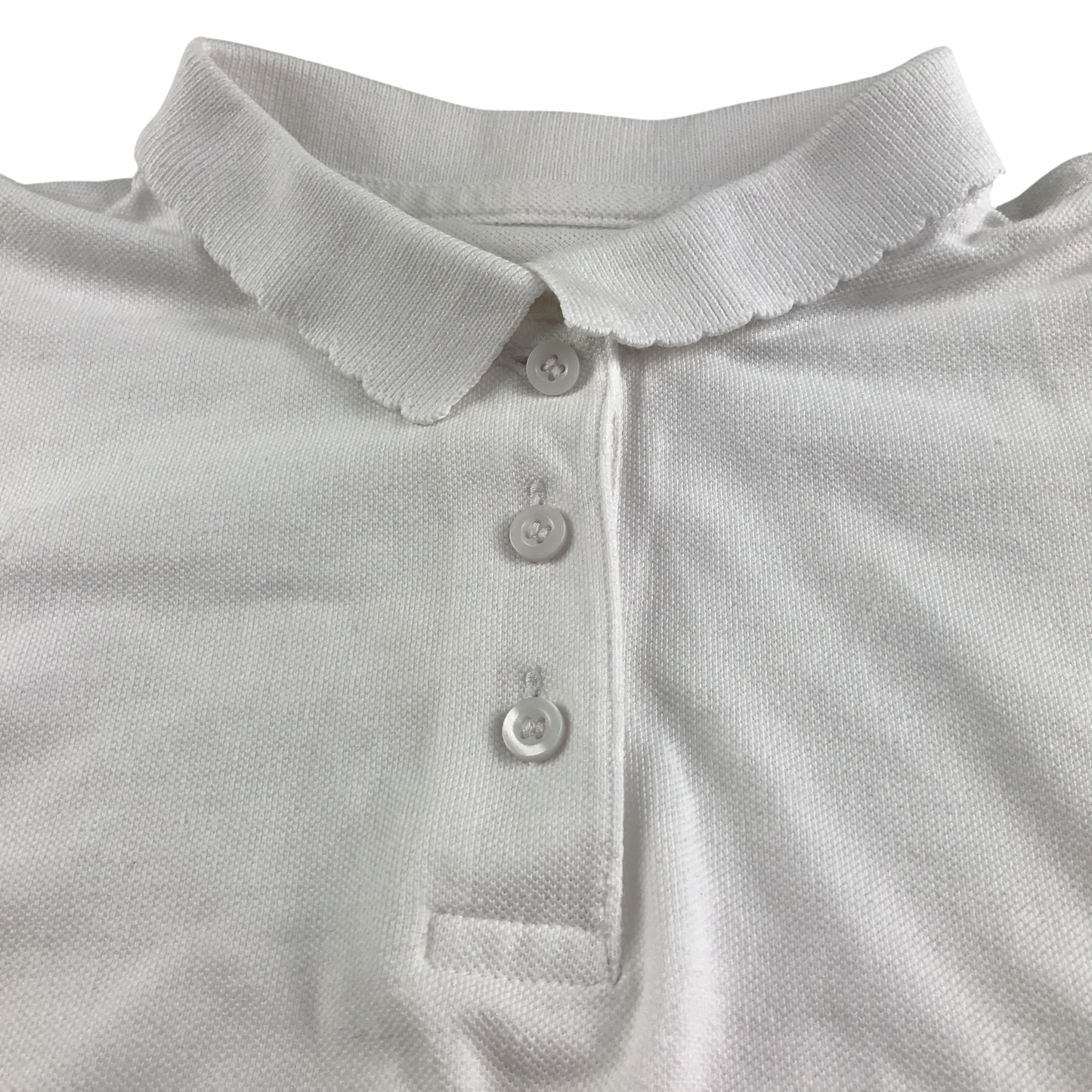 White scallop collar school polo shirt