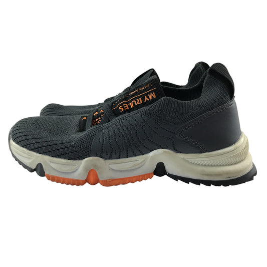 Nutmeg trainers shoe size 12 junior grey mesh upper slip-on