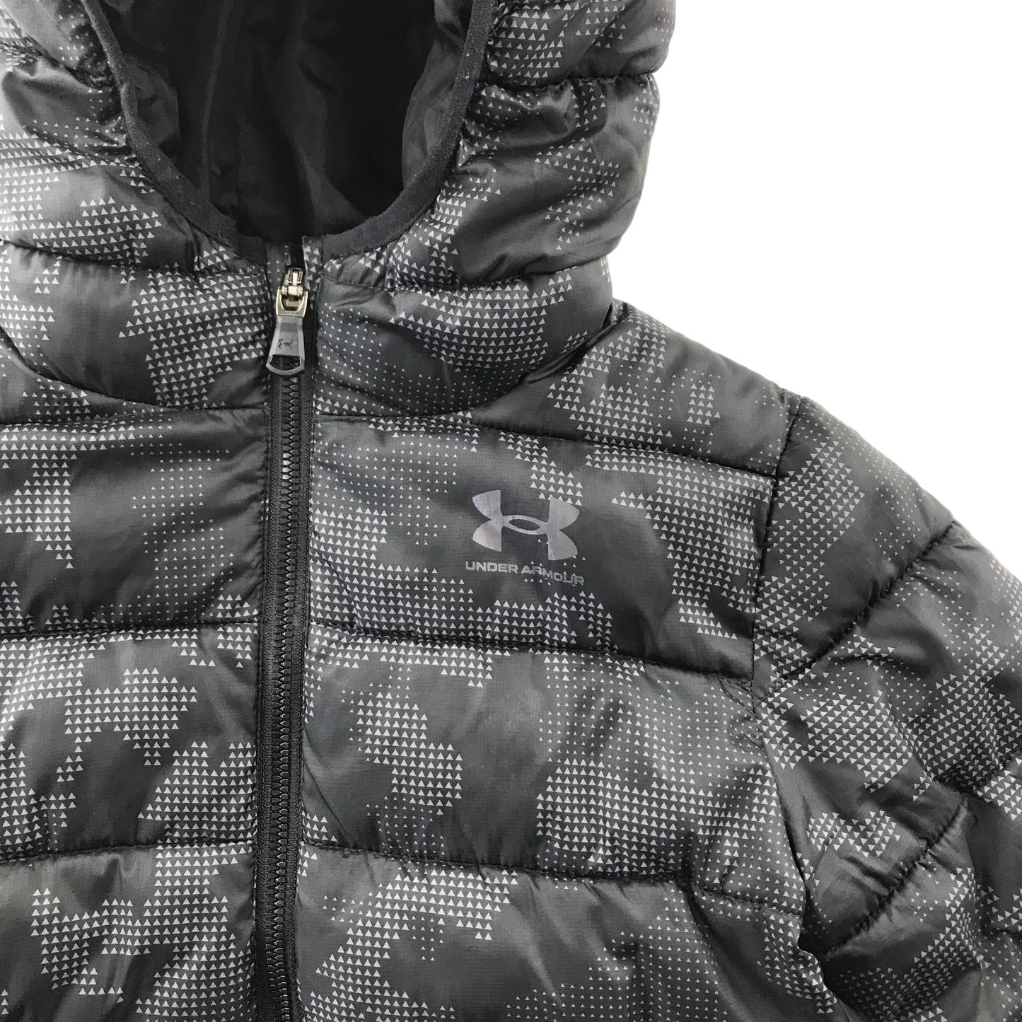 Under Armour Puffer jacket 4-5 years black graphic shapes print