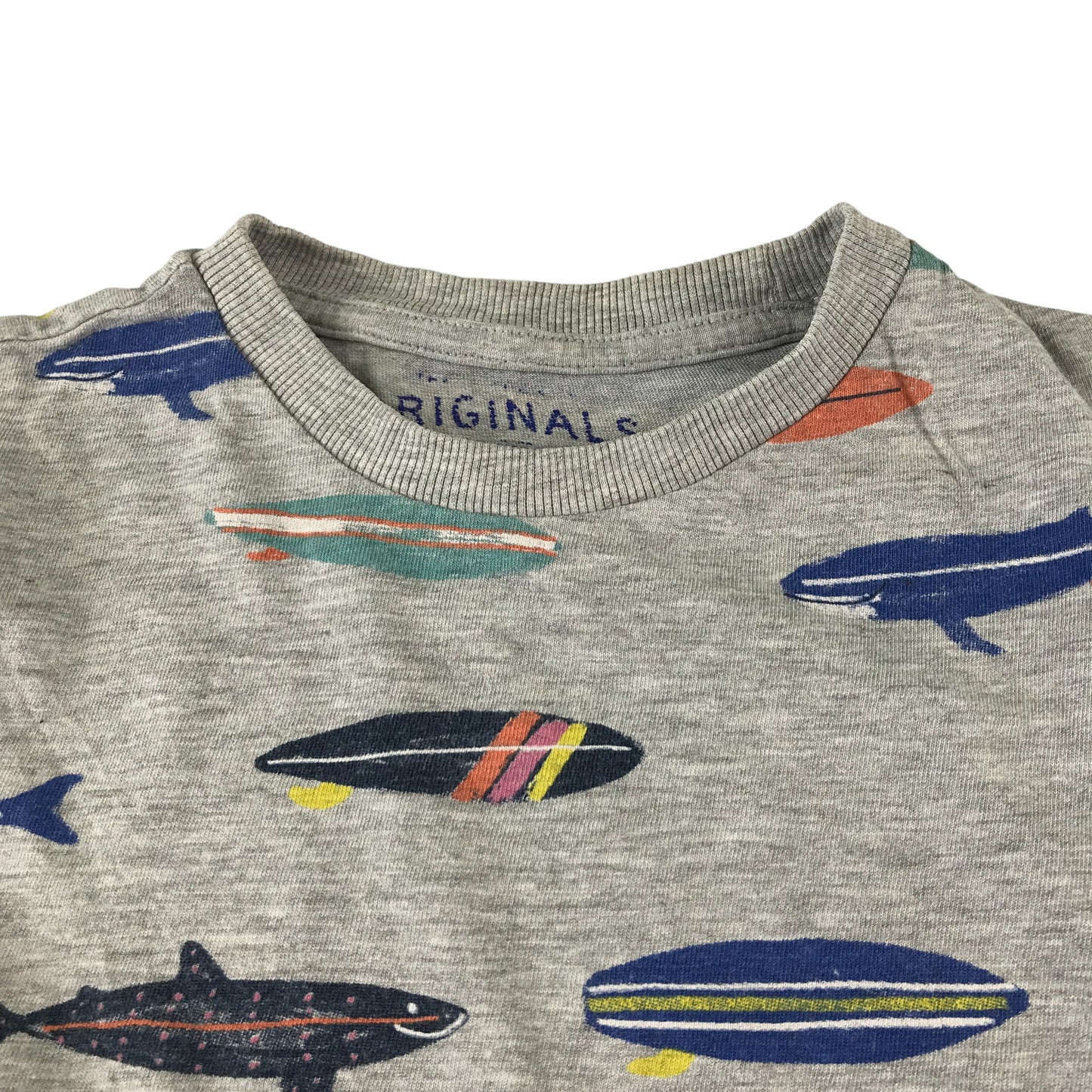 M&S t-shirt 4-5 years grey fish design print