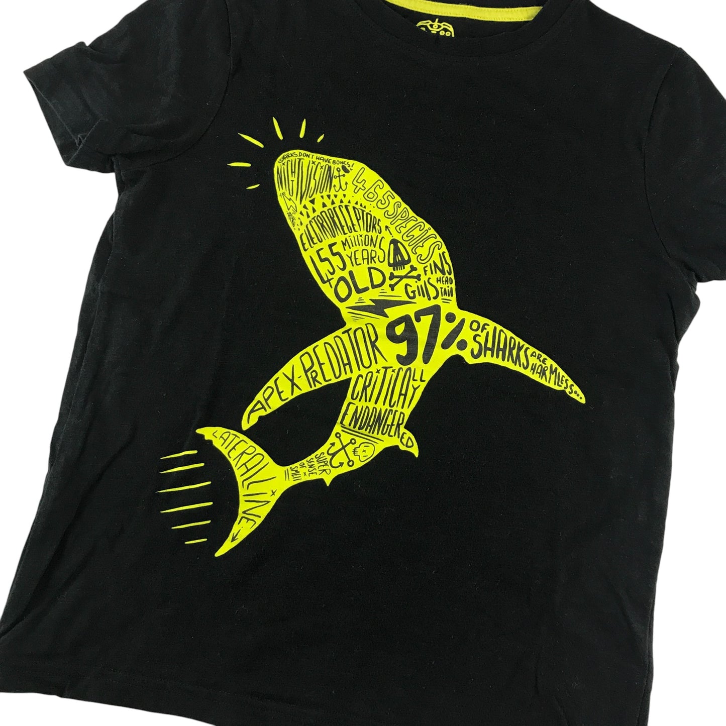 F&F t-shirt 8-9 years black with yellow shark graphic print cotton