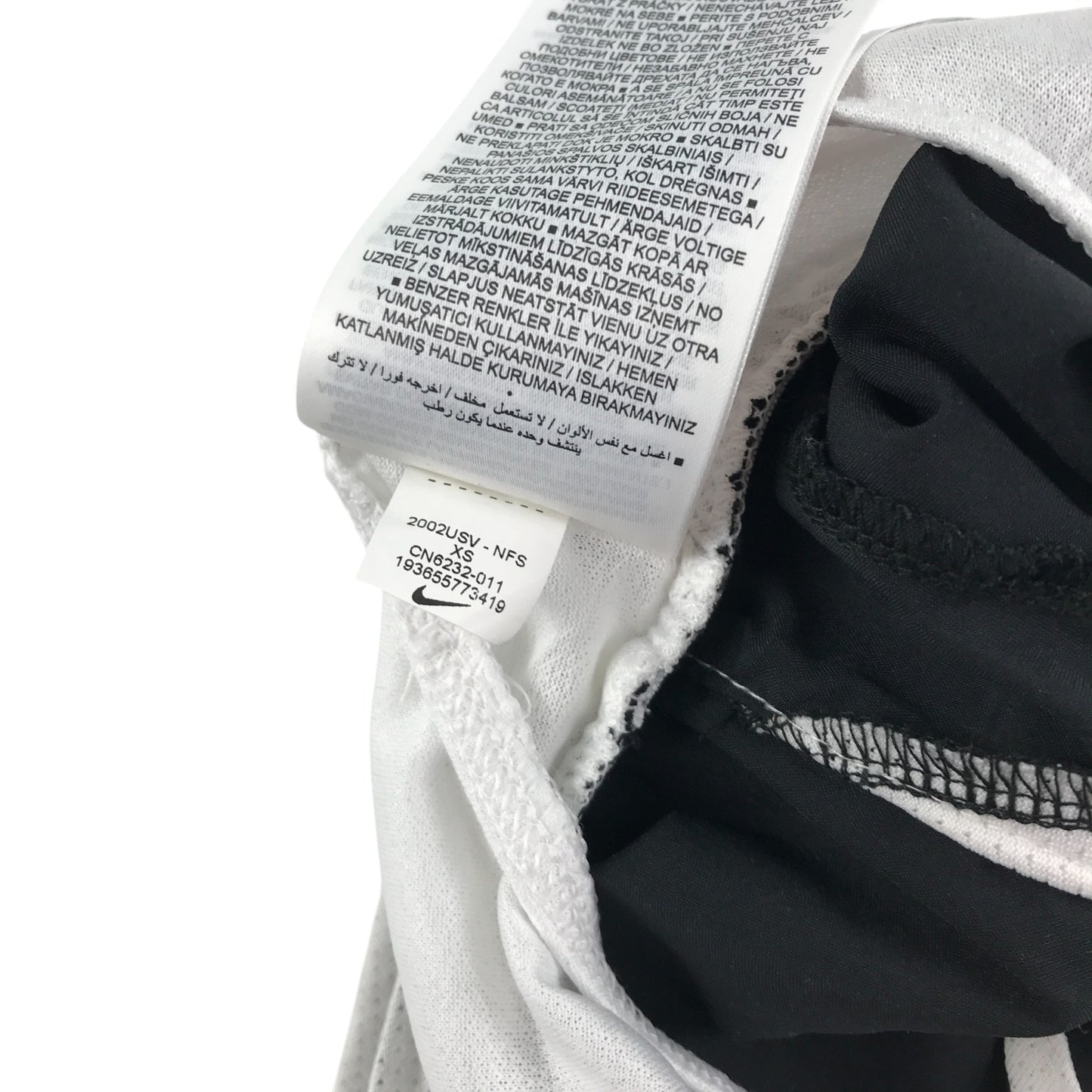 Nike sport shorts 7-8 years black with white detailing